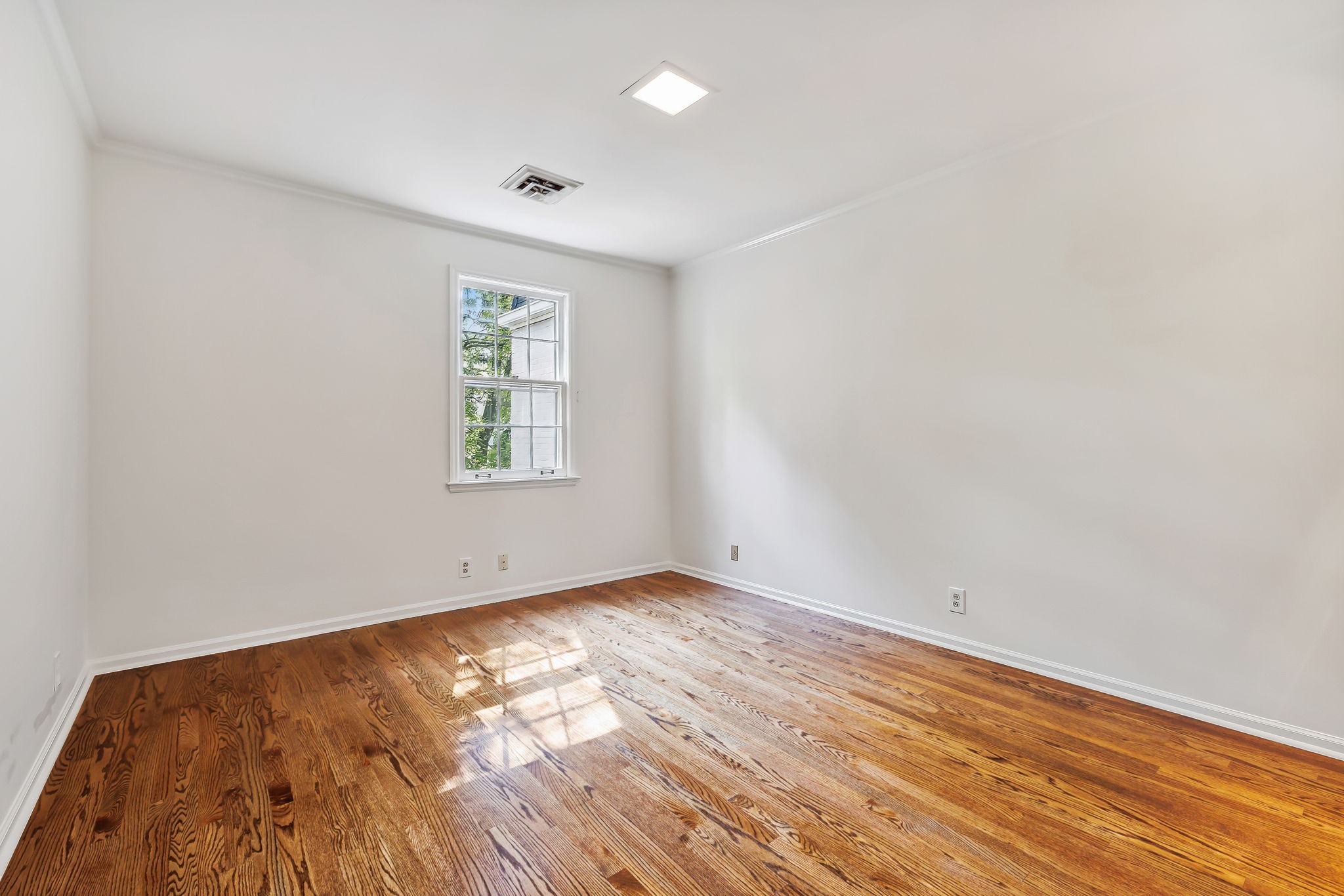 Image 38 of 38 For 14 62nd Terrace