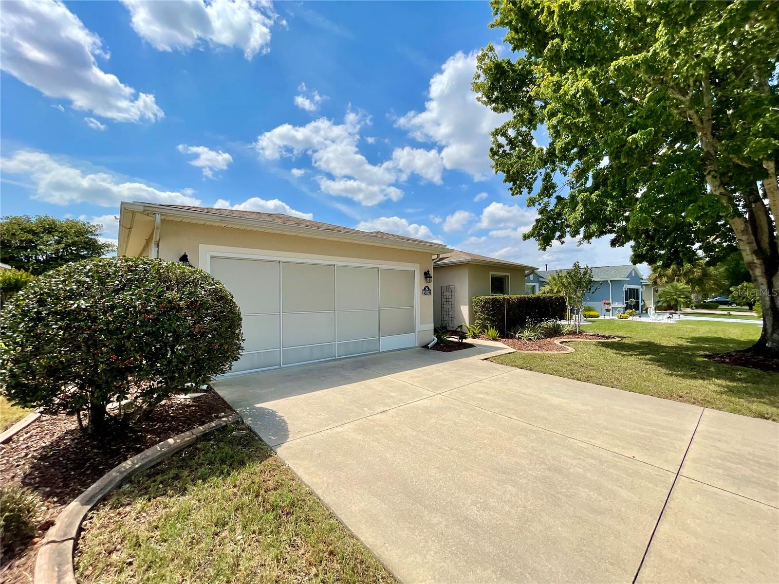 Image 4 of 42 For 15782 16th Avenue Road