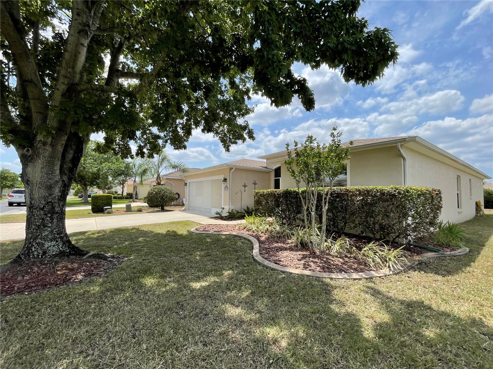 Image 8 of 42 For 15782 16th Avenue Road