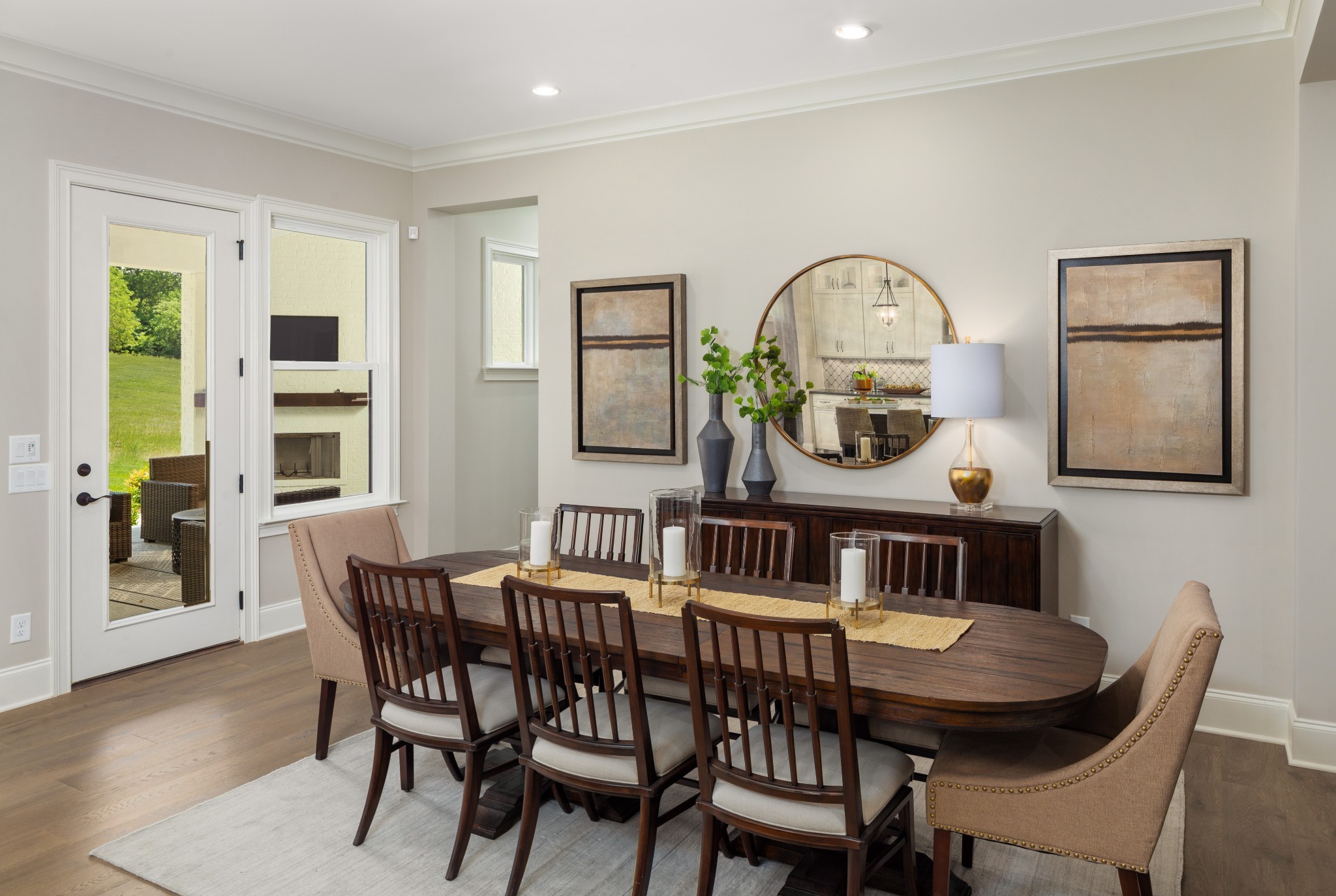 Listing photo id 9 for 1544 17th Court