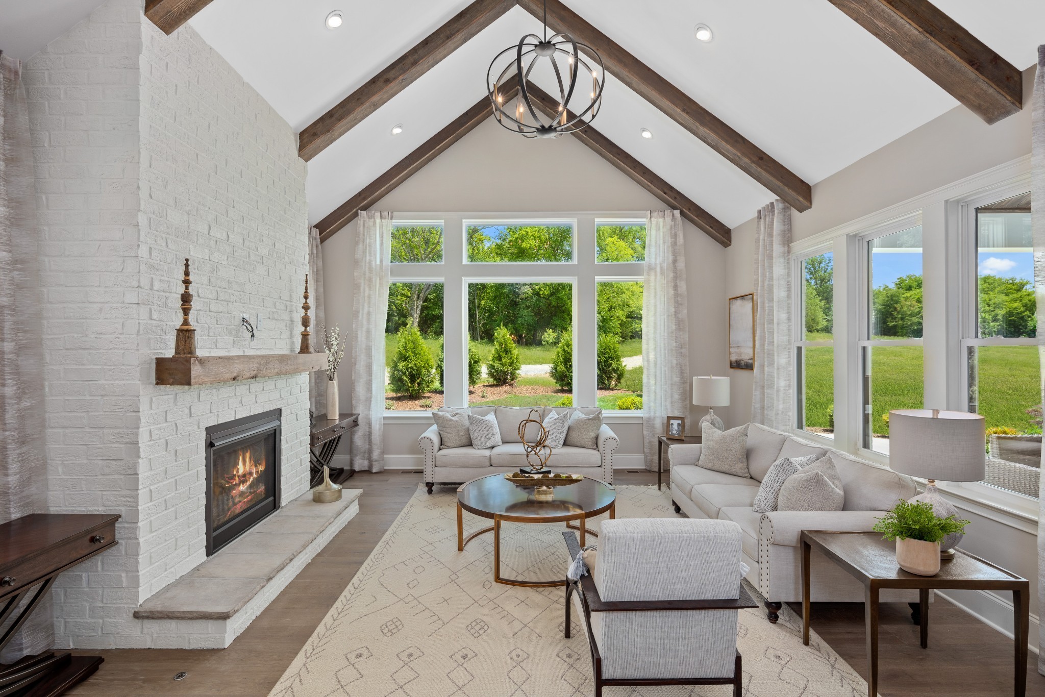 Listing photo id 17 for 1544 17th Court