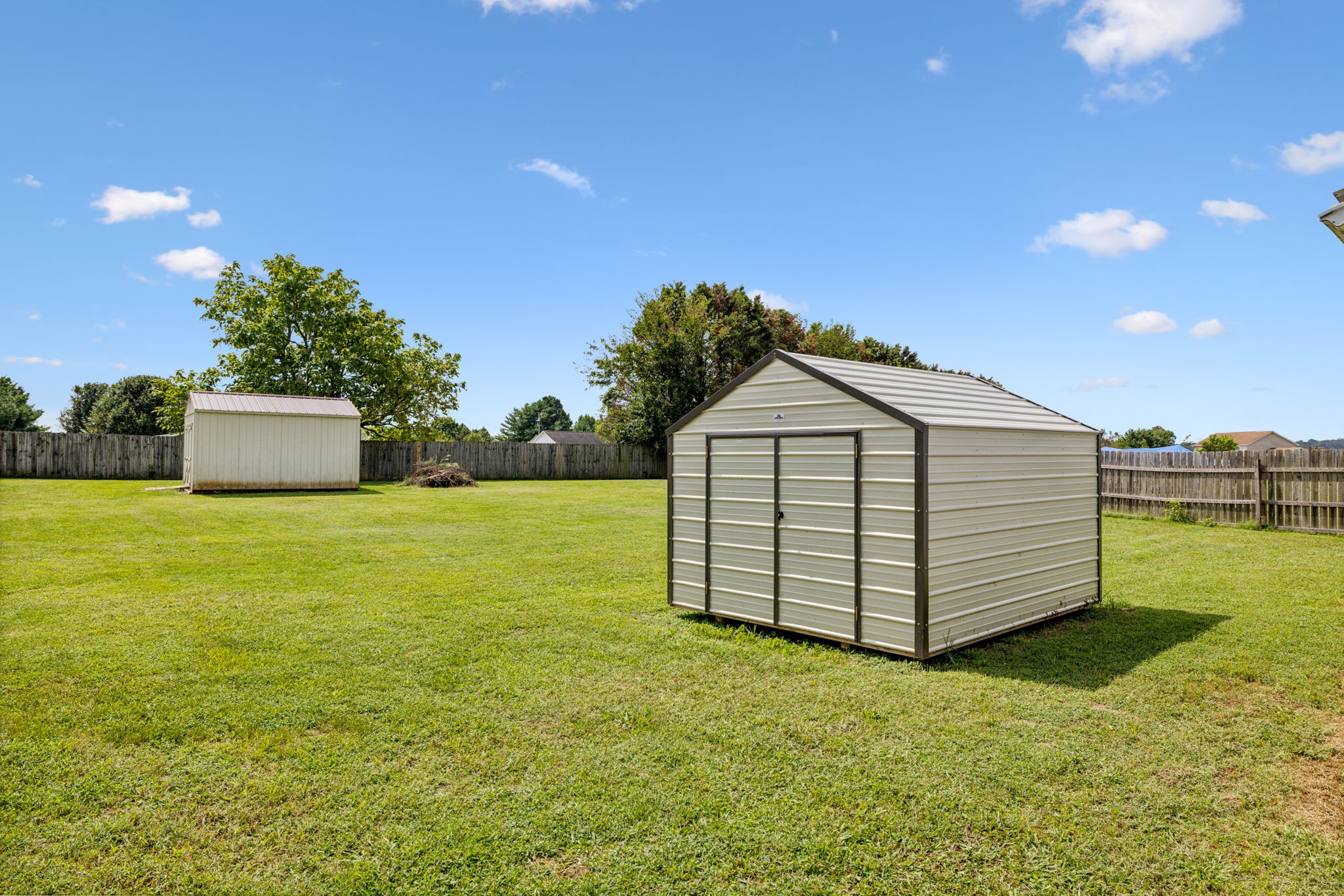 Image 41 of 48 For 219 7th Street