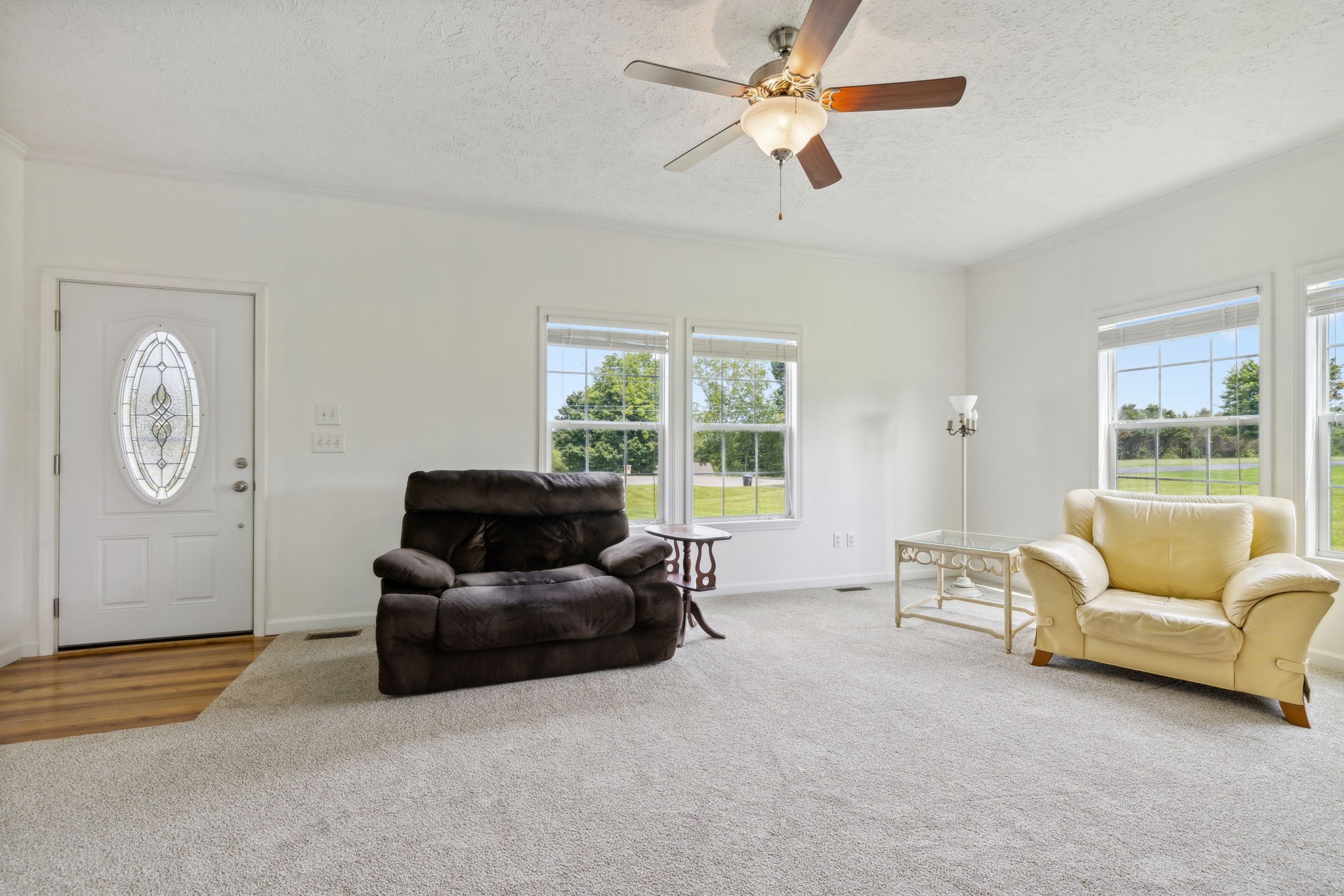 Image 8 of 48 For 219 7th Street