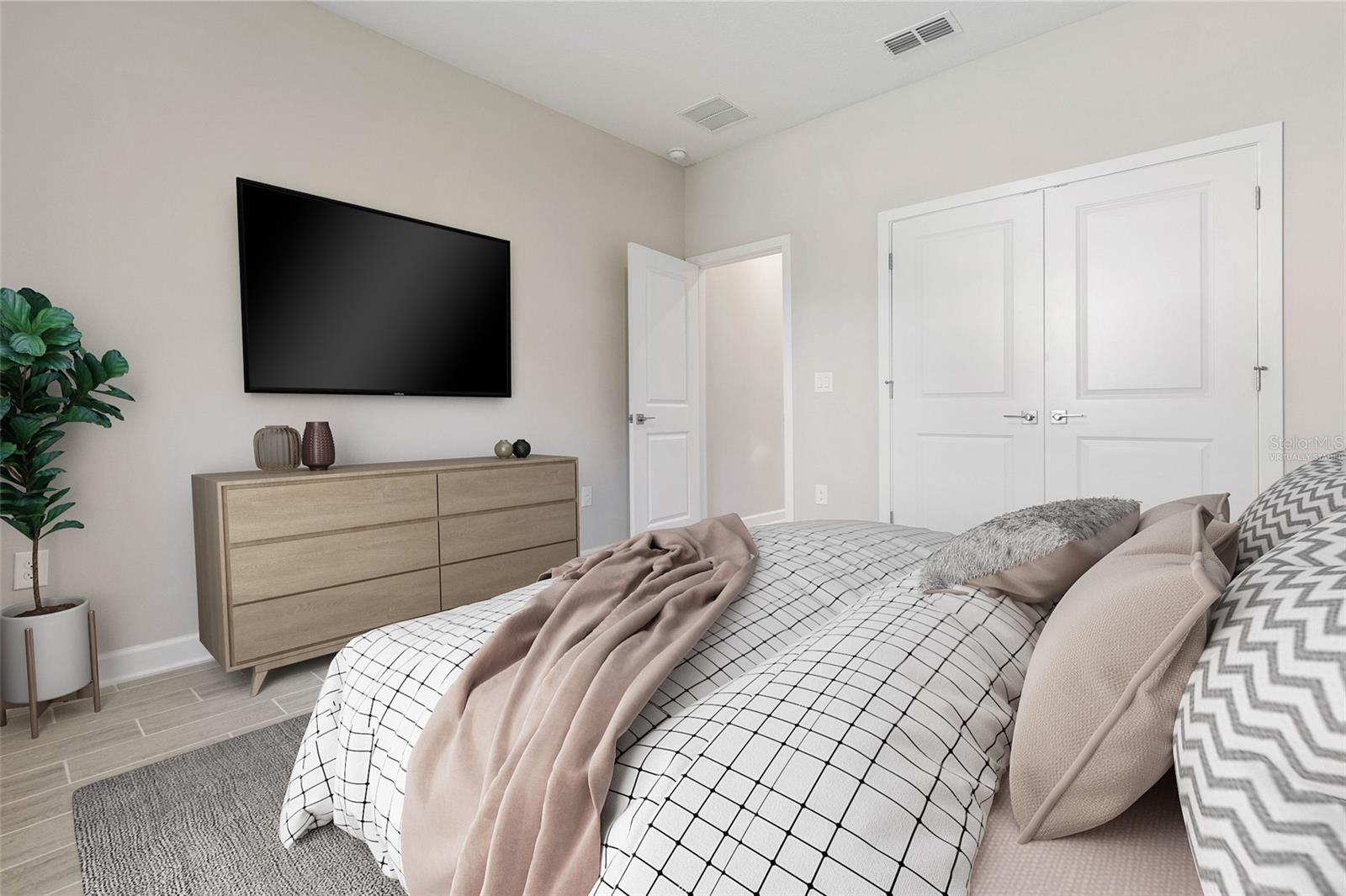 Listing photo id 16 for 8401 Inca Way