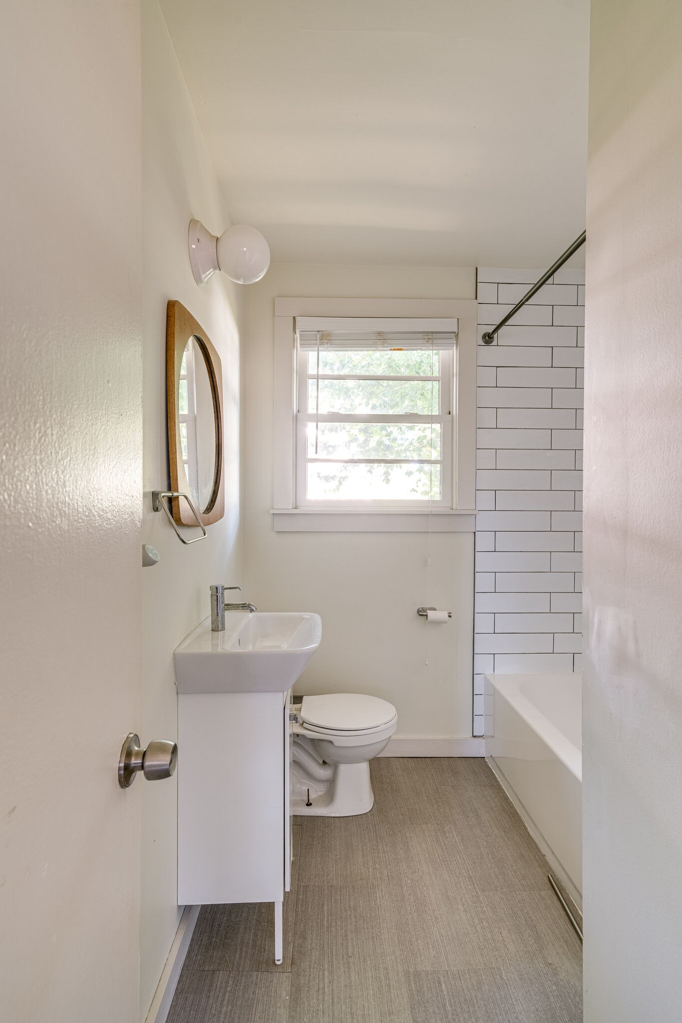 Image 13 of 57 For 2323 55th Avenue Road