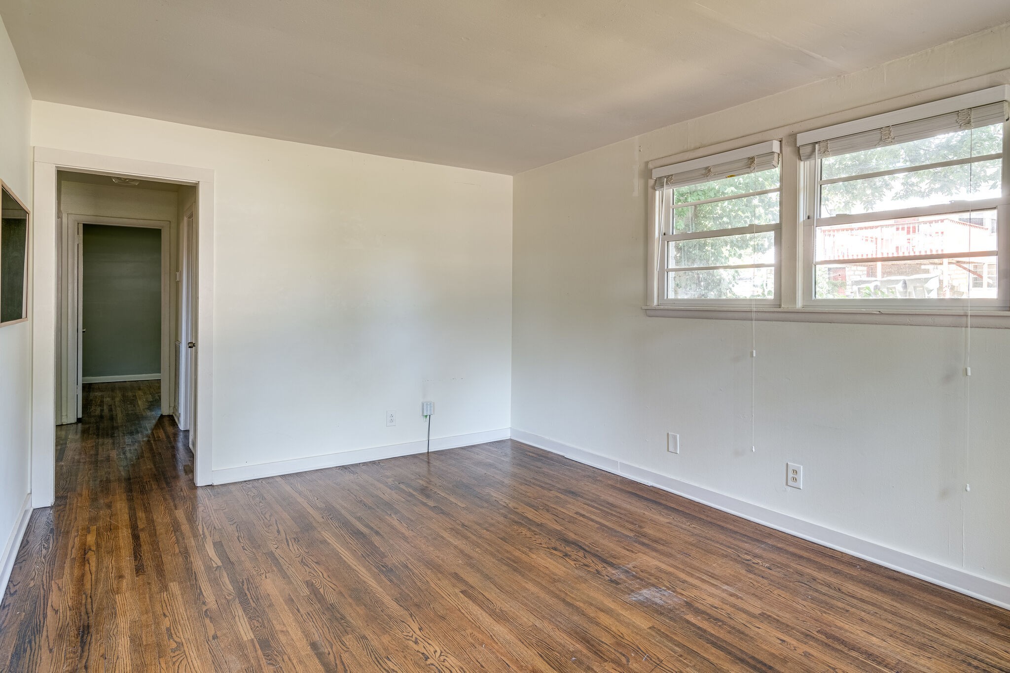 Image 7 of 57 For 2323 55th Avenue Road