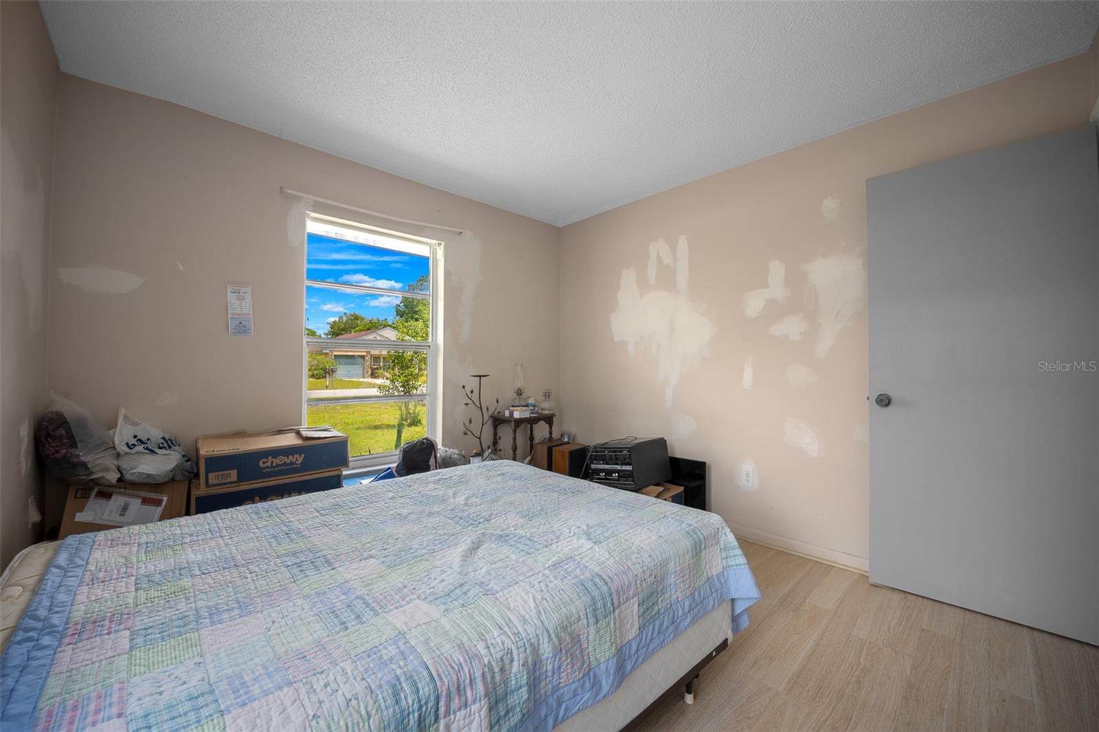 Image 17 of 73 For 21168 Peach Blossom Street