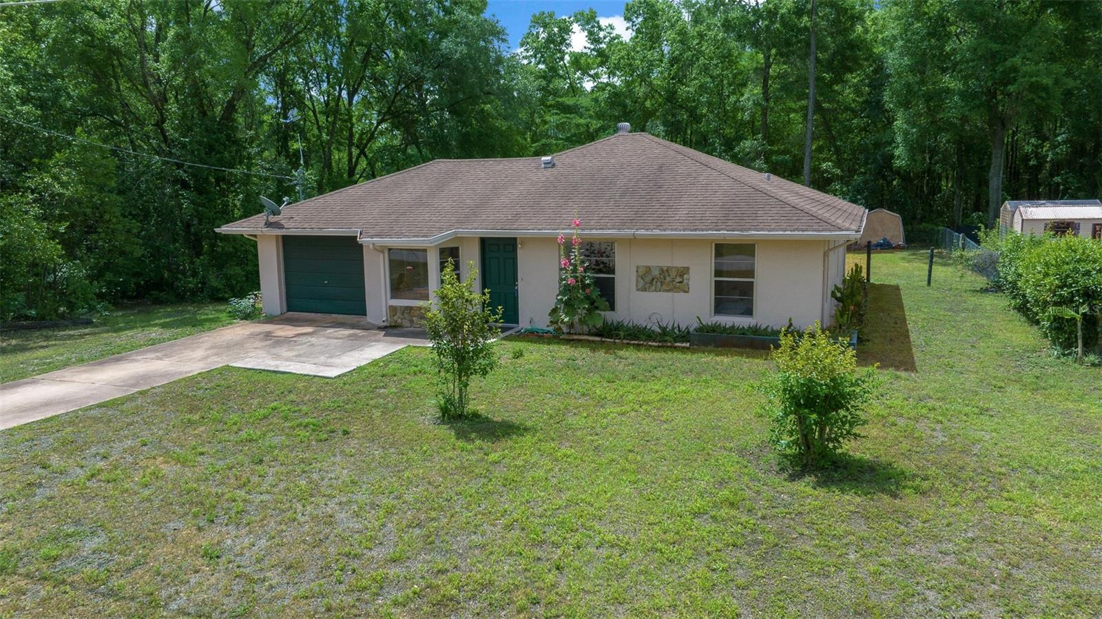 Image 24 of 73 For 21168 Peach Blossom Street