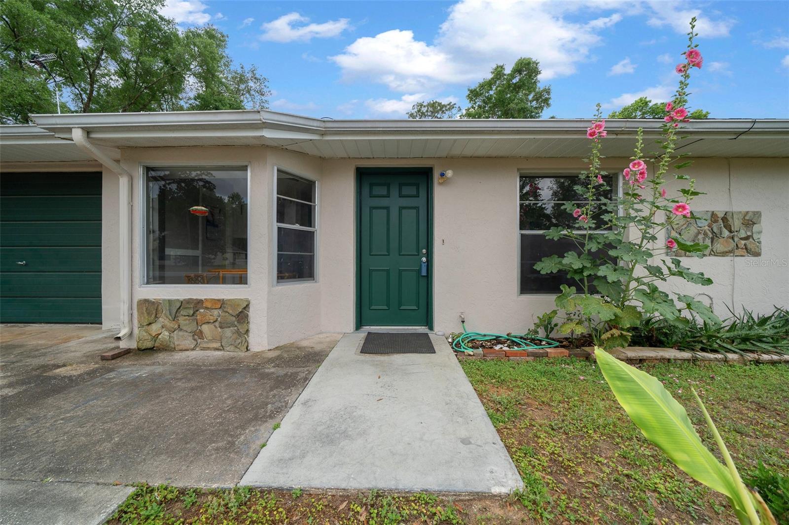 Image 42 of 73 For 21168 Peach Blossom Street