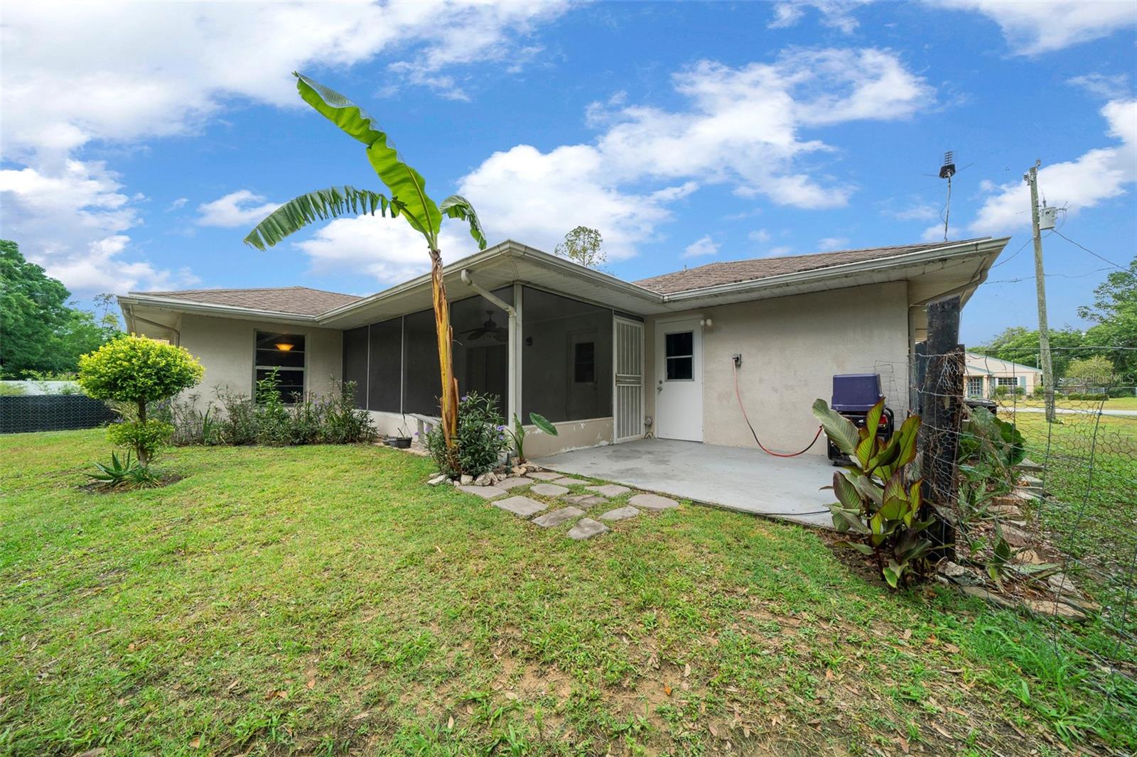 Image 48 of 73 For 21168 Peach Blossom Street