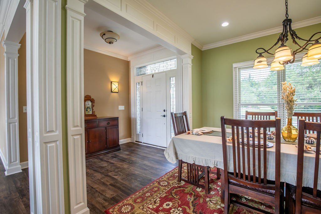 Image 18 of 58 For 9693 90th Street