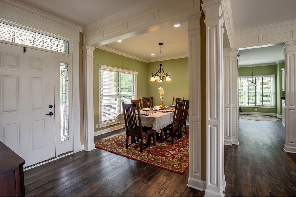 Image 19 of 58 For 9693 90th Street