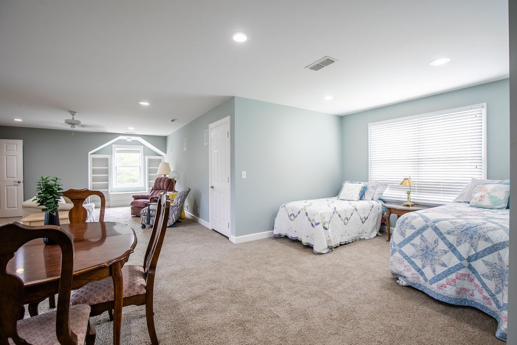Image 43 of 58 For 9693 90th Street