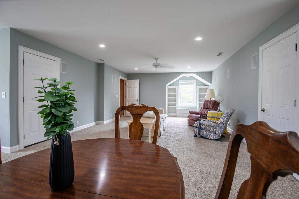 Image 45 of 58 For 9693 90th Street
