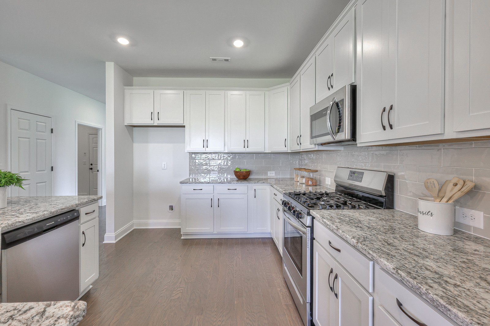 Image 4 of 6 For Tbd Sequoia Drive Lot # 16