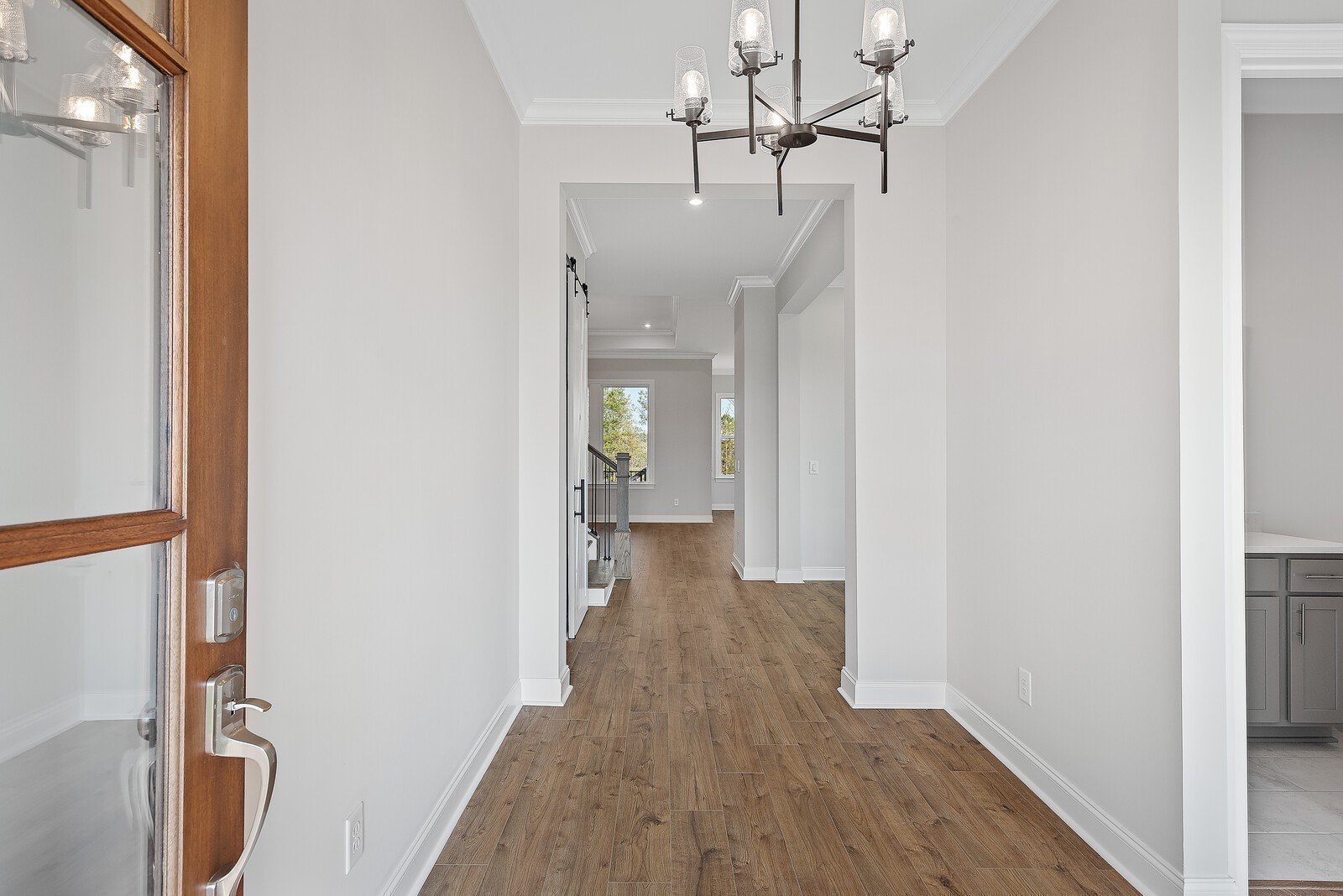 Image 2 of 7 For 853 5th Street