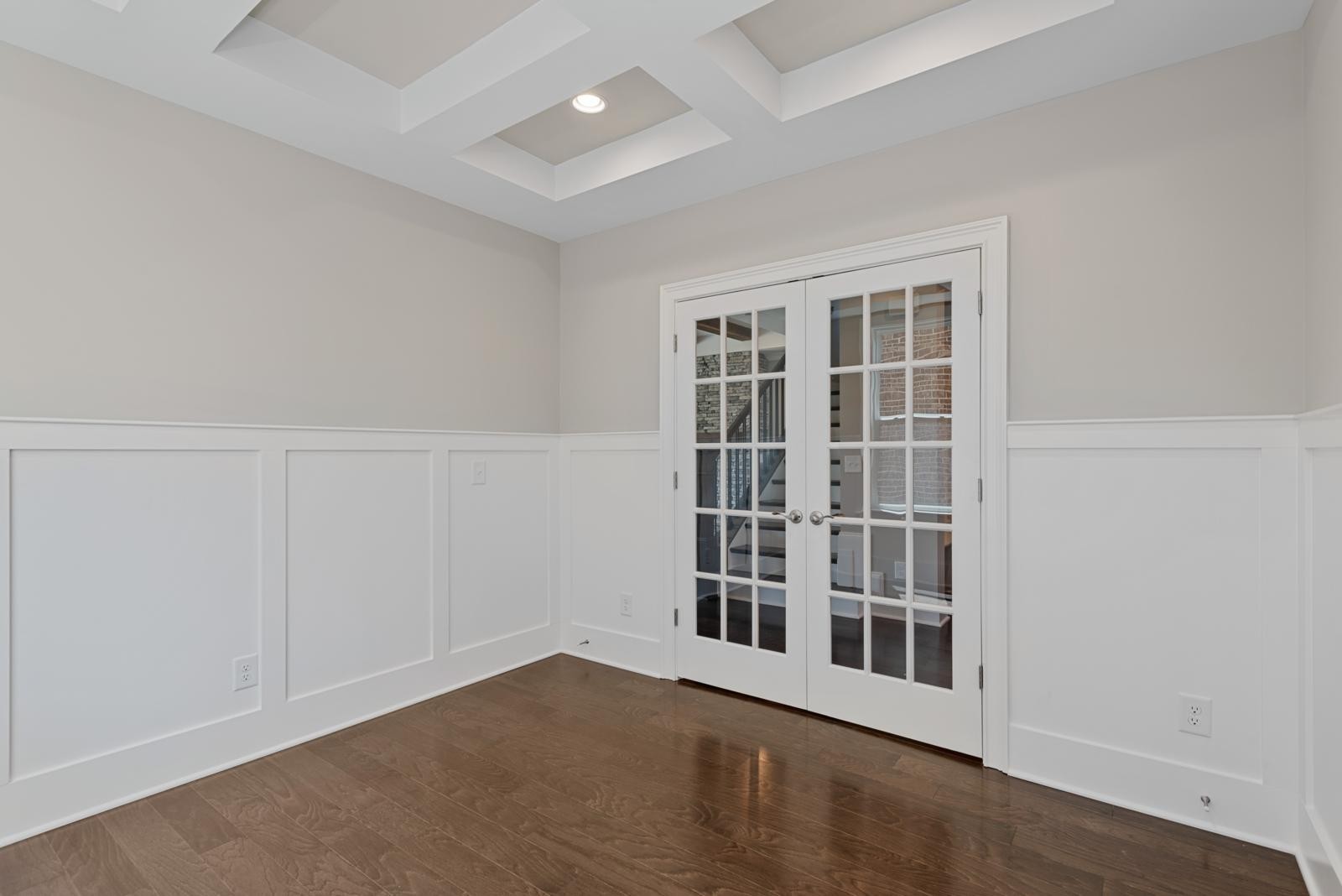 Image 4 of 7 For 853 5th Street