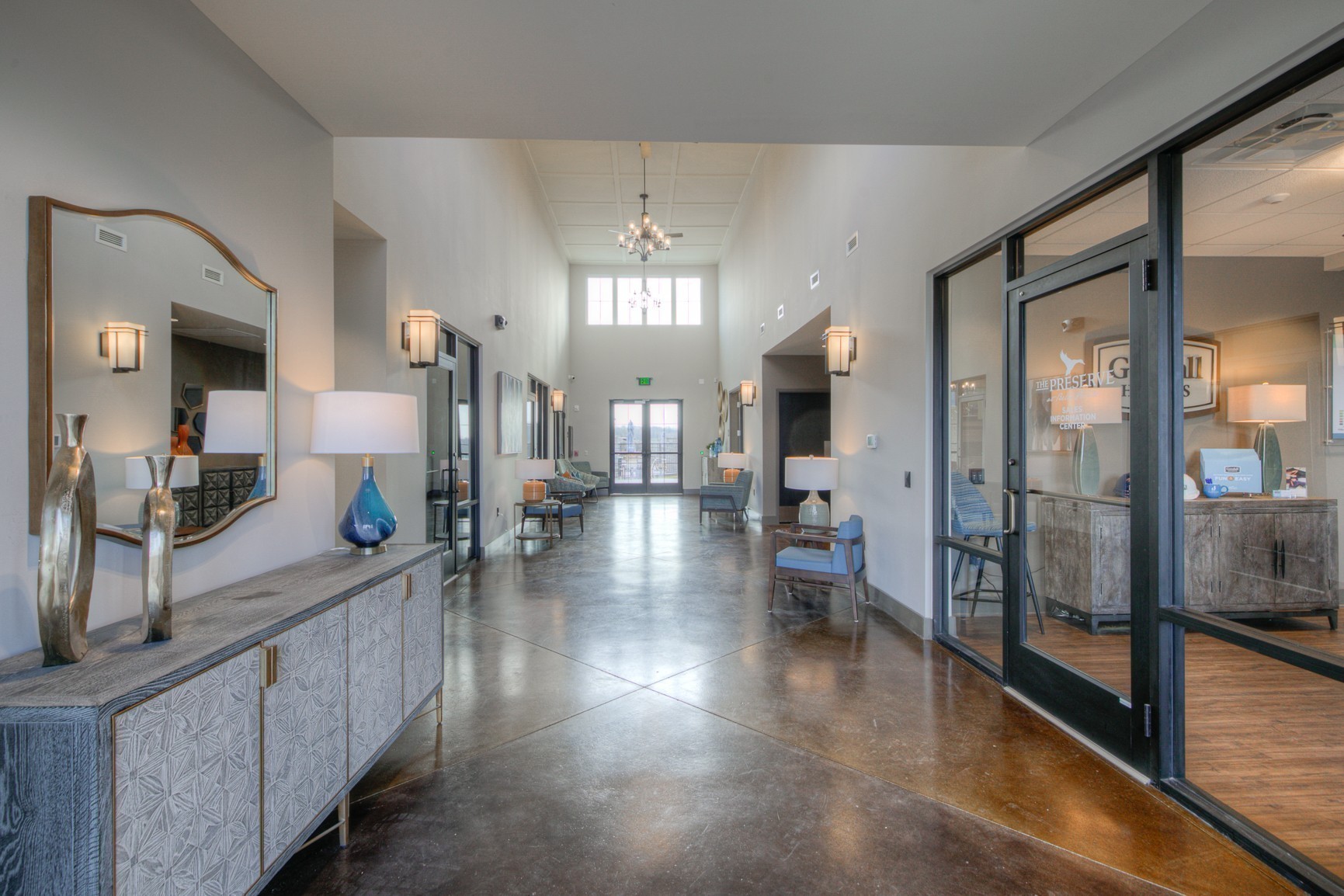 Image 8 of 51 For 21570 Raintree Street