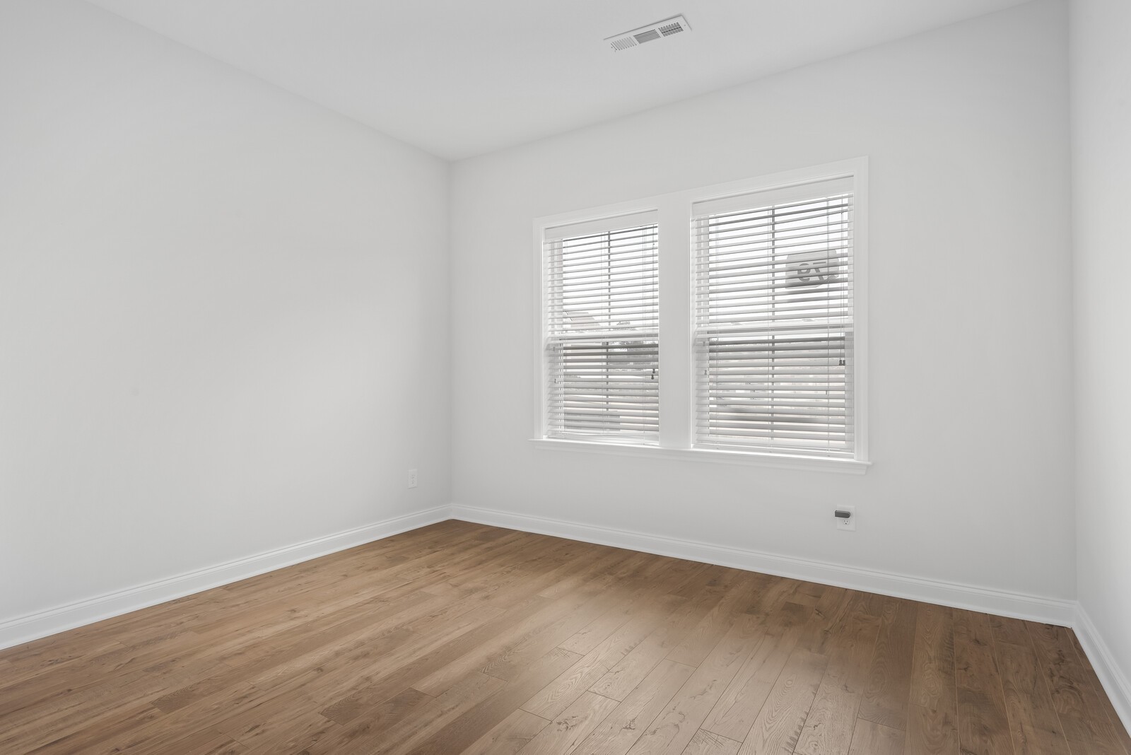 Image 5 of 11 For 6864 Ottas Court