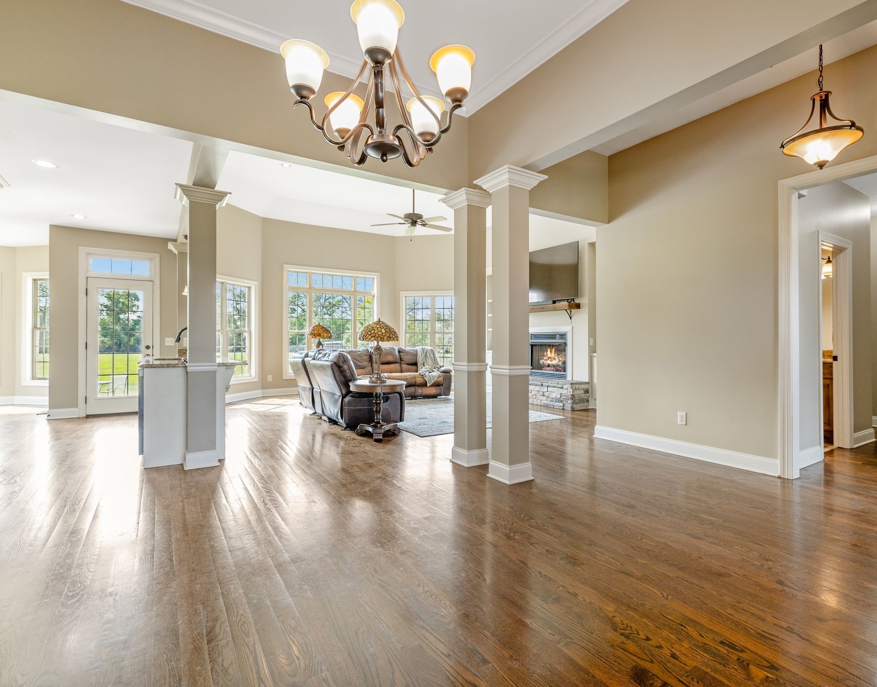 Image 6 of 11 For 4869 Sutherland Street Lot 55