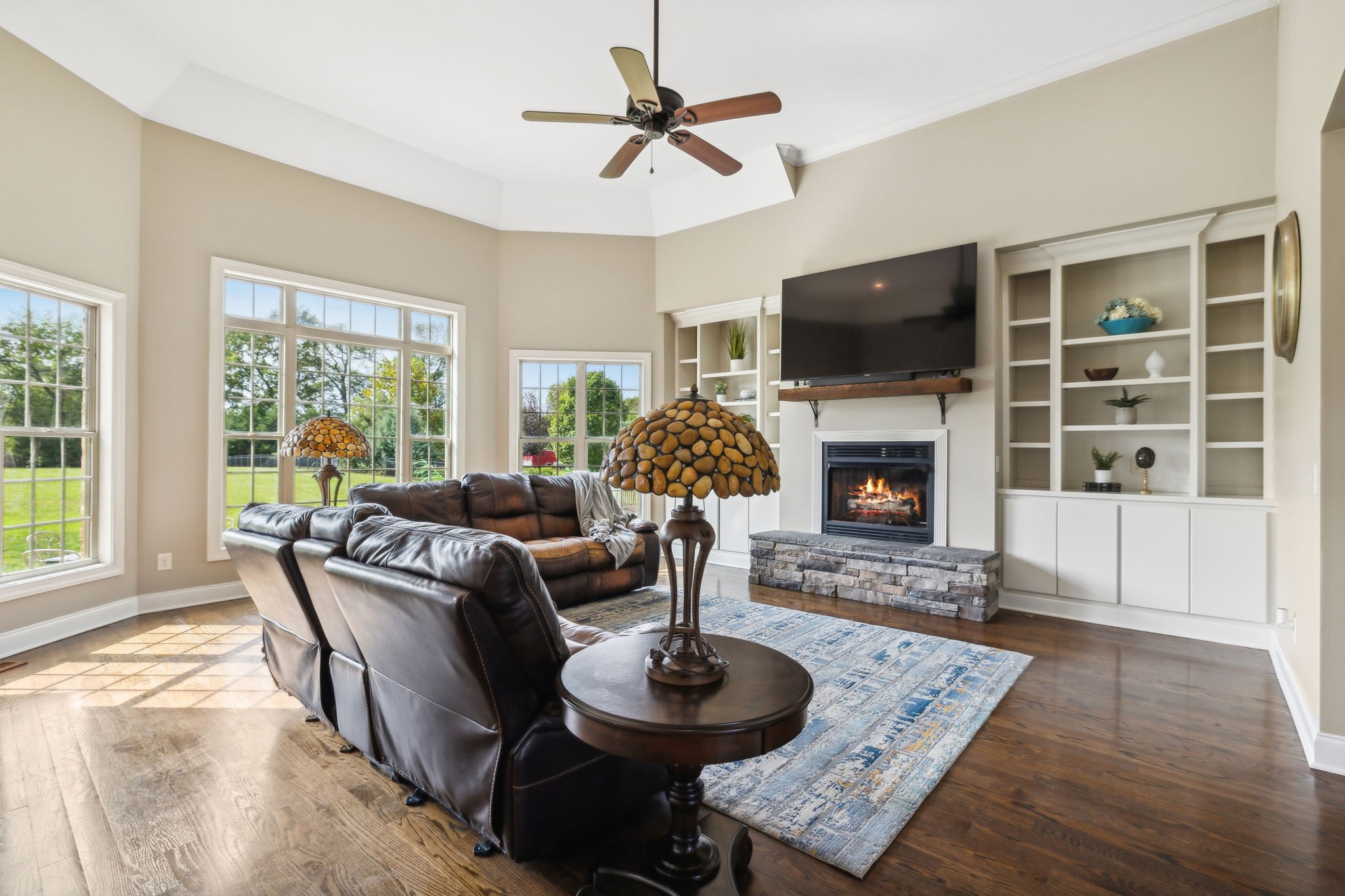 Image 9 of 11 For 4869 Sutherland Street Lot 55