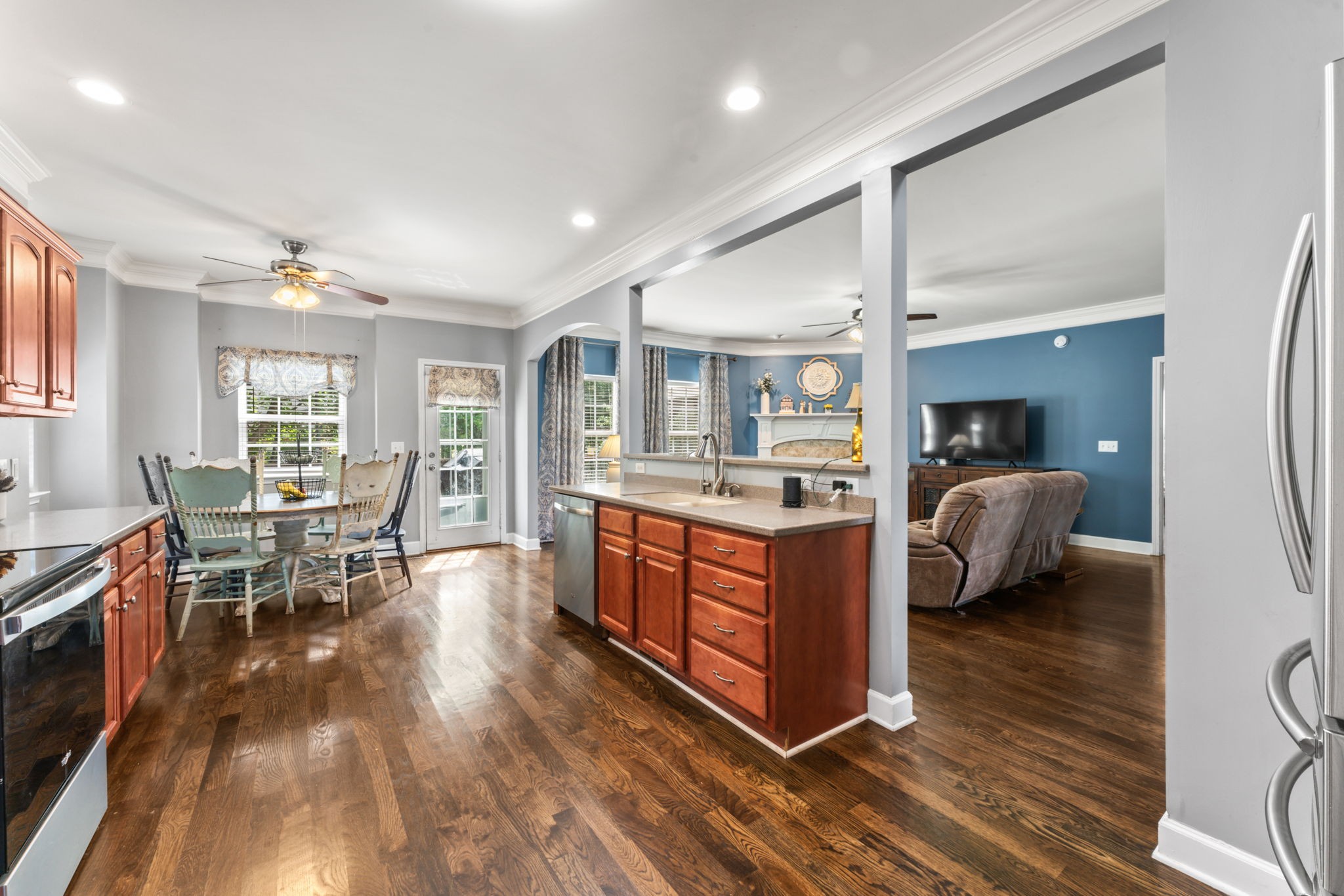 Image 4 of 7 For 4853 Sutherland Street Lot 57