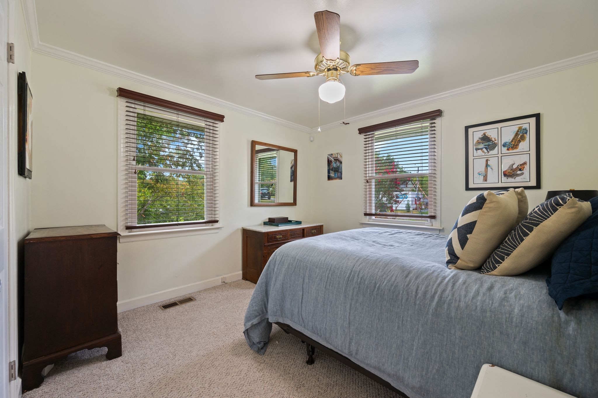 Image 21 of 21 For 2871 145 Place