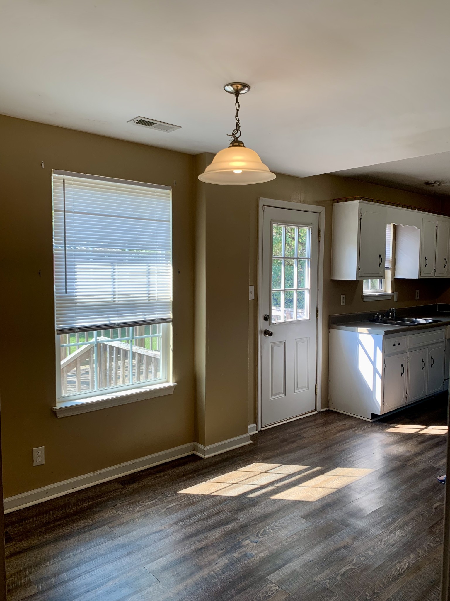 Image 4 of 24 For 177 Anthem Ridge Drive
