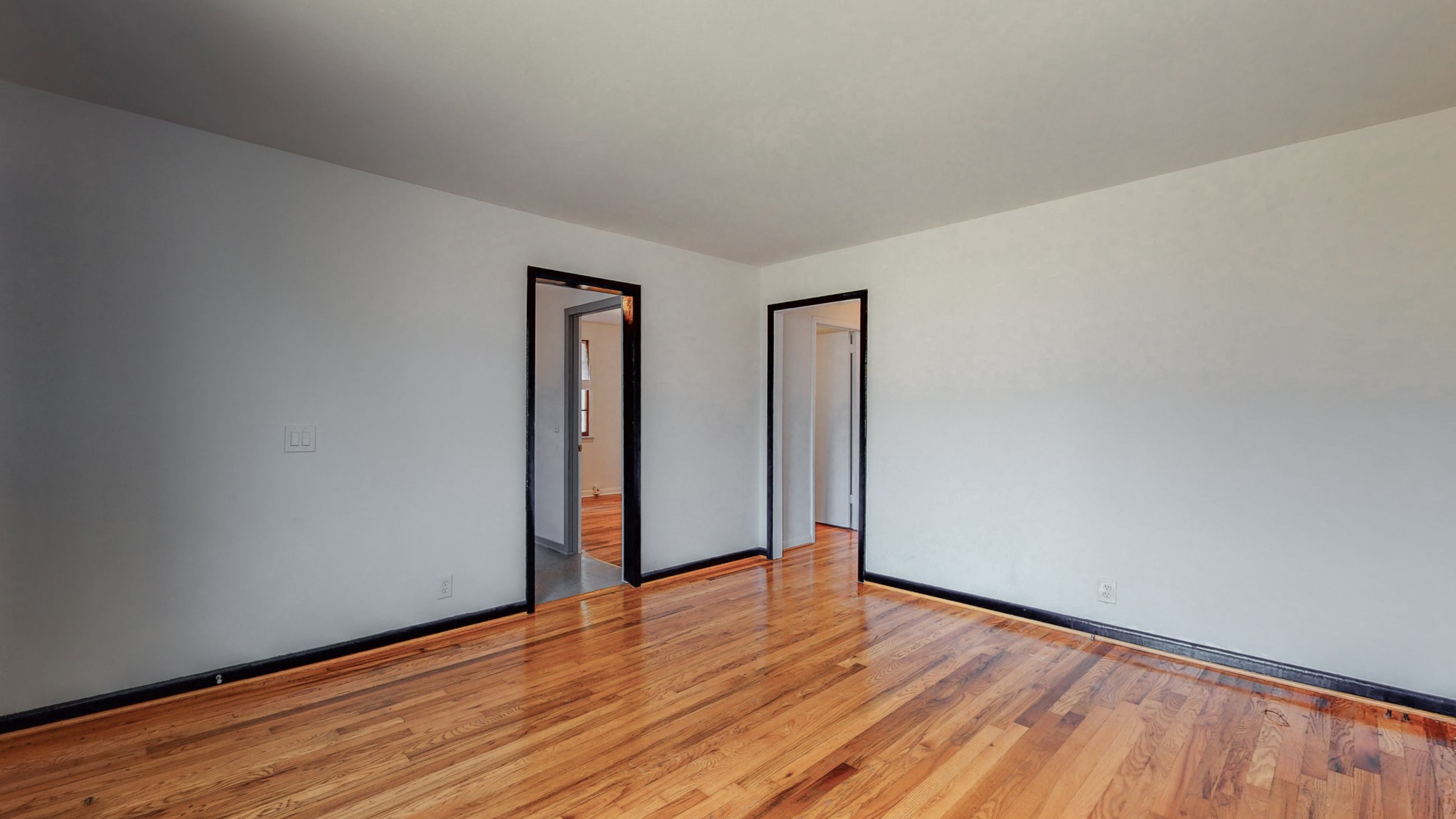 Image 3 of 13 For 6933 24th Avenue