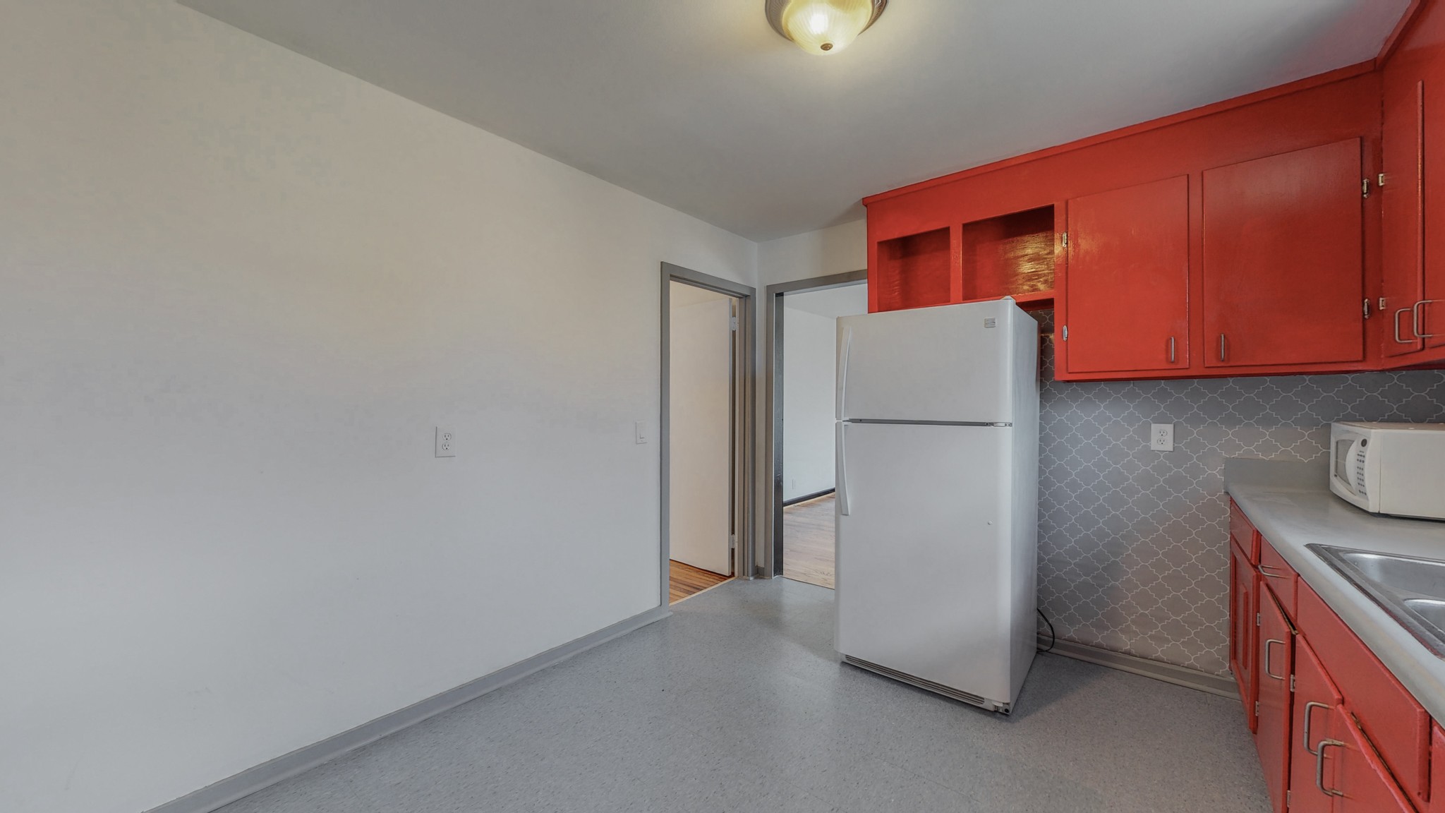 Image 7 of 13 For 6933 24th Avenue