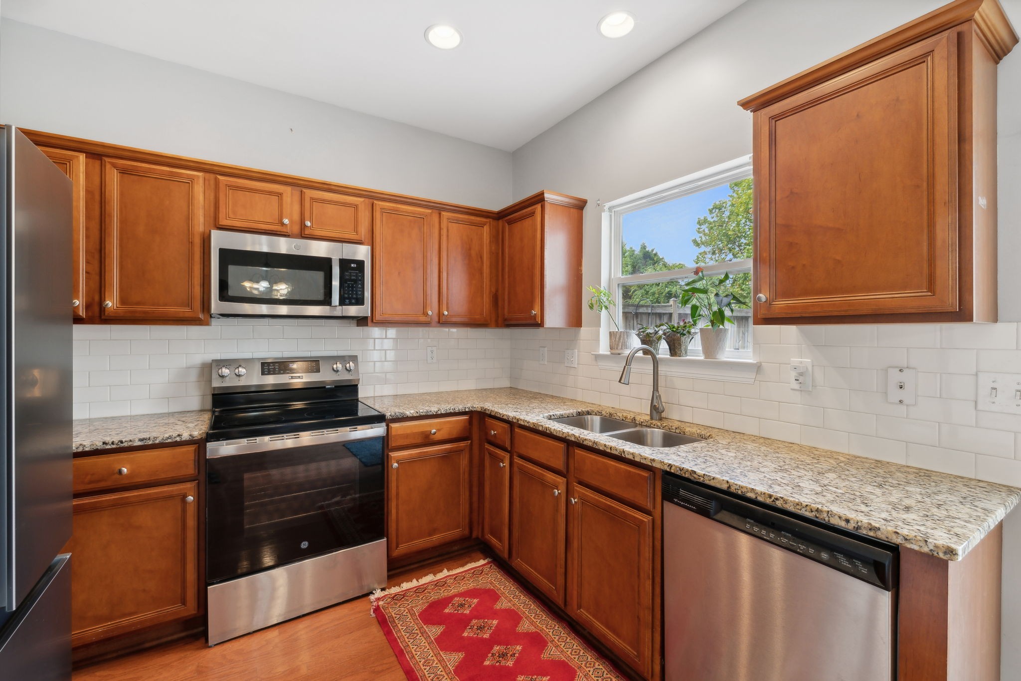 Image 11 of 38 For 3141 42nd Avenue