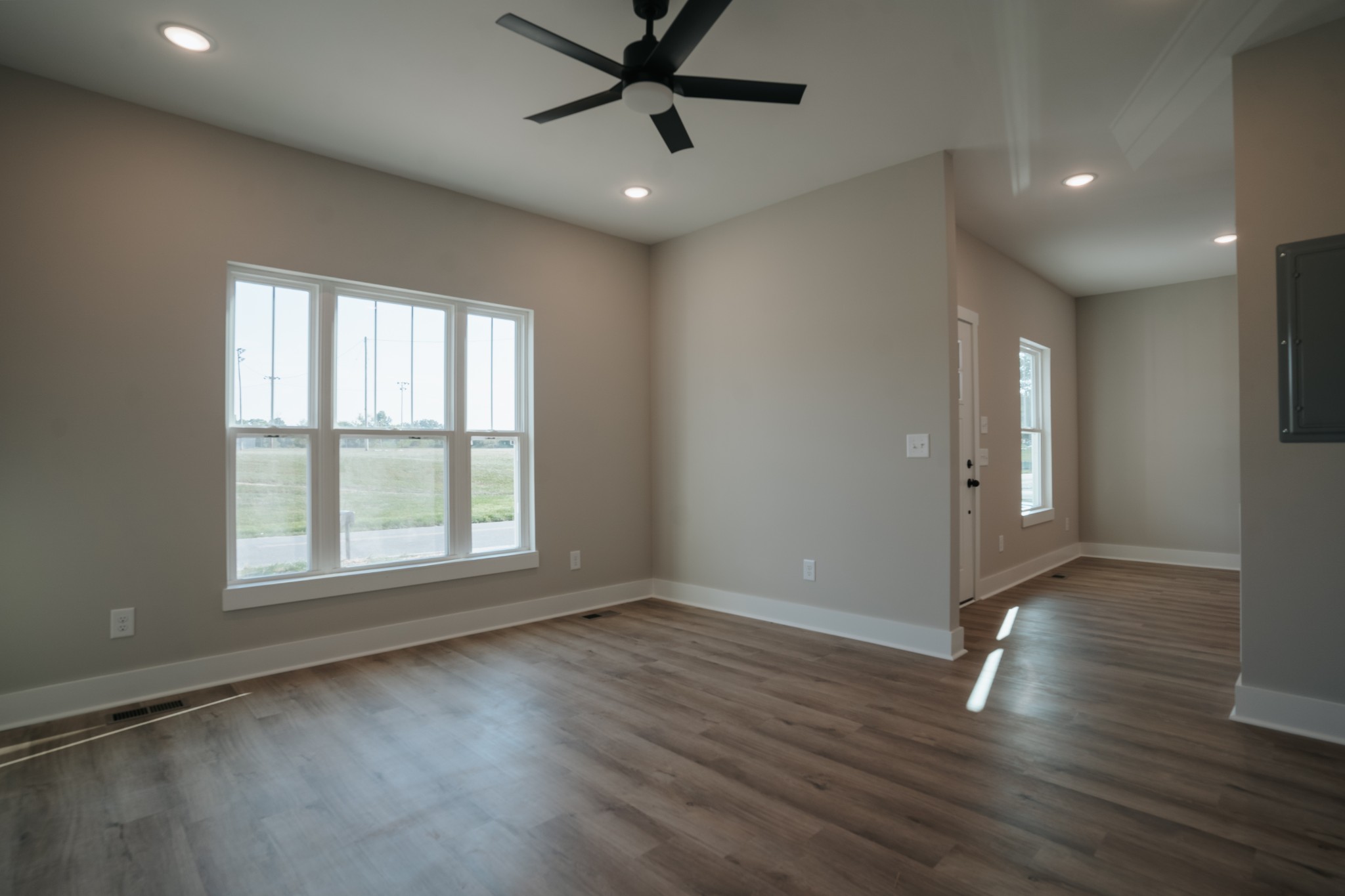 Listing photo id 9 for 7455 97th Terrace Road