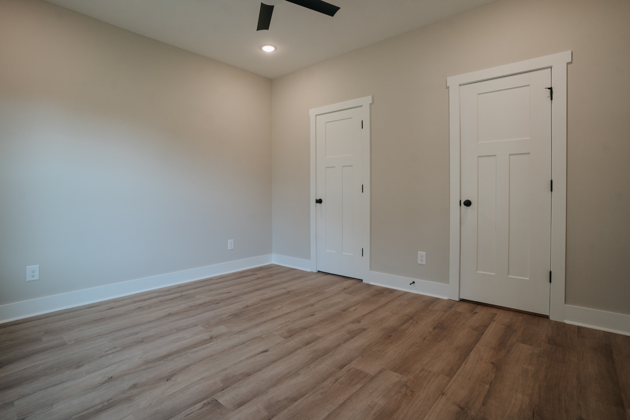 Listing photo id 11 for 7455 97th Terrace Road