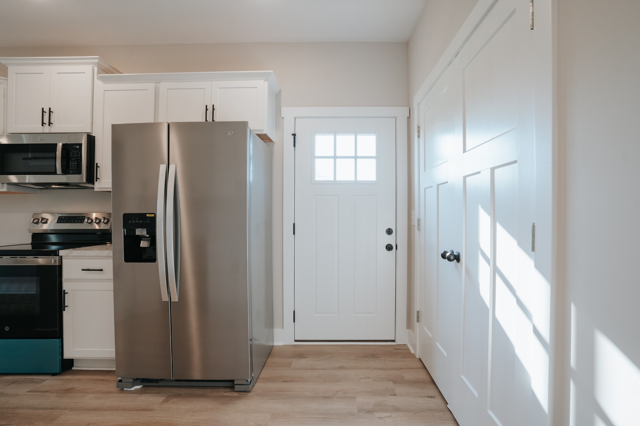 Listing photo id 7 for 7455 97th Terrace Road