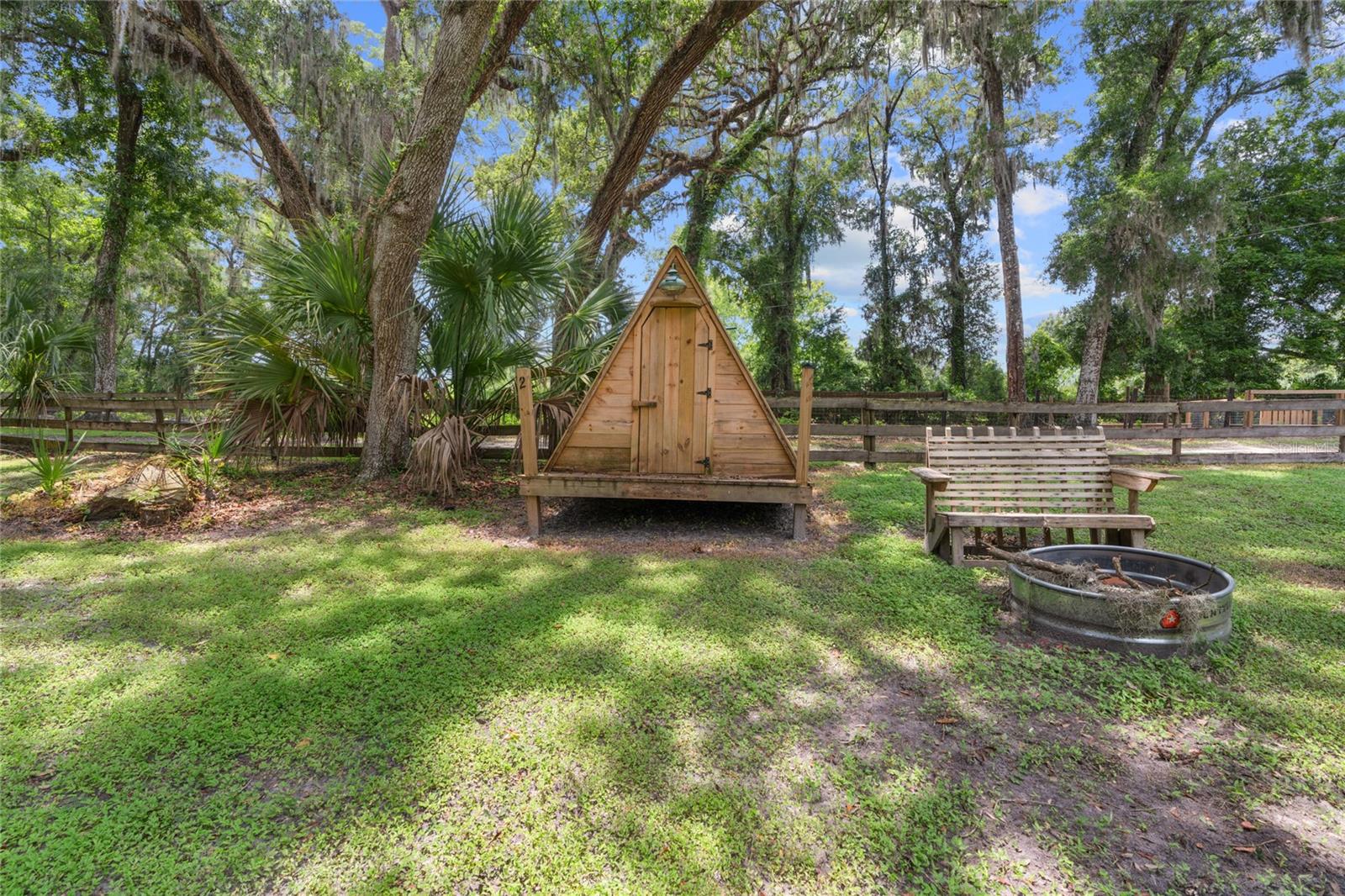 Image 39 of 100 For 889 165th Street