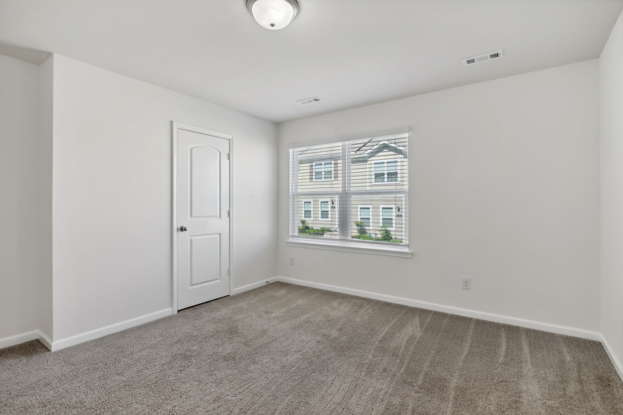 Image 15 of 56 For 255 Bay Path Drive