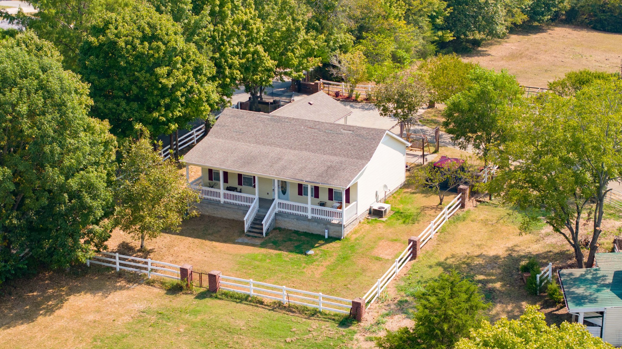 Image 8 of 22 For 6008 Angus Valley Drive