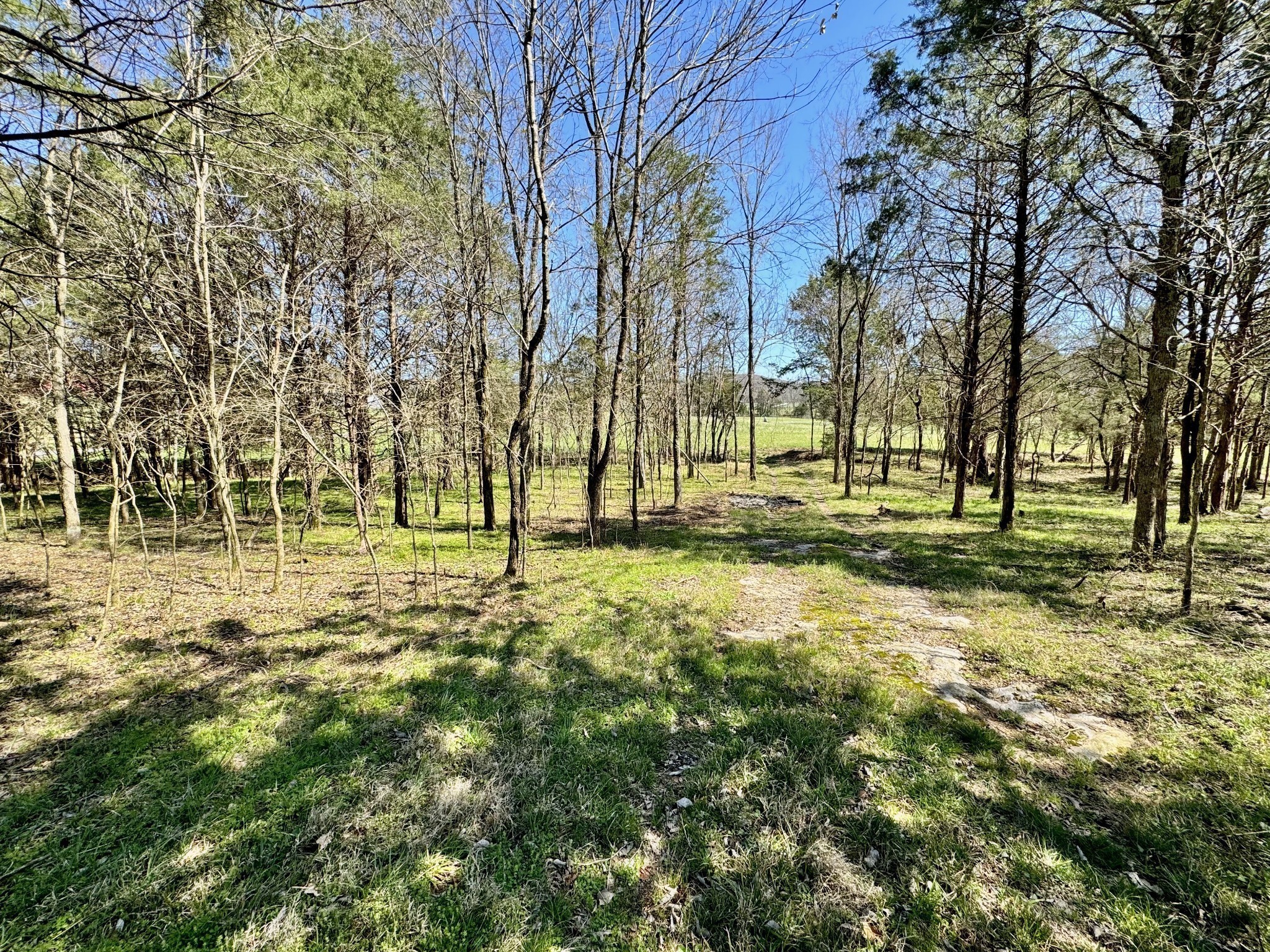 Image 15 of 33 For 415 1st Avenue 101-b