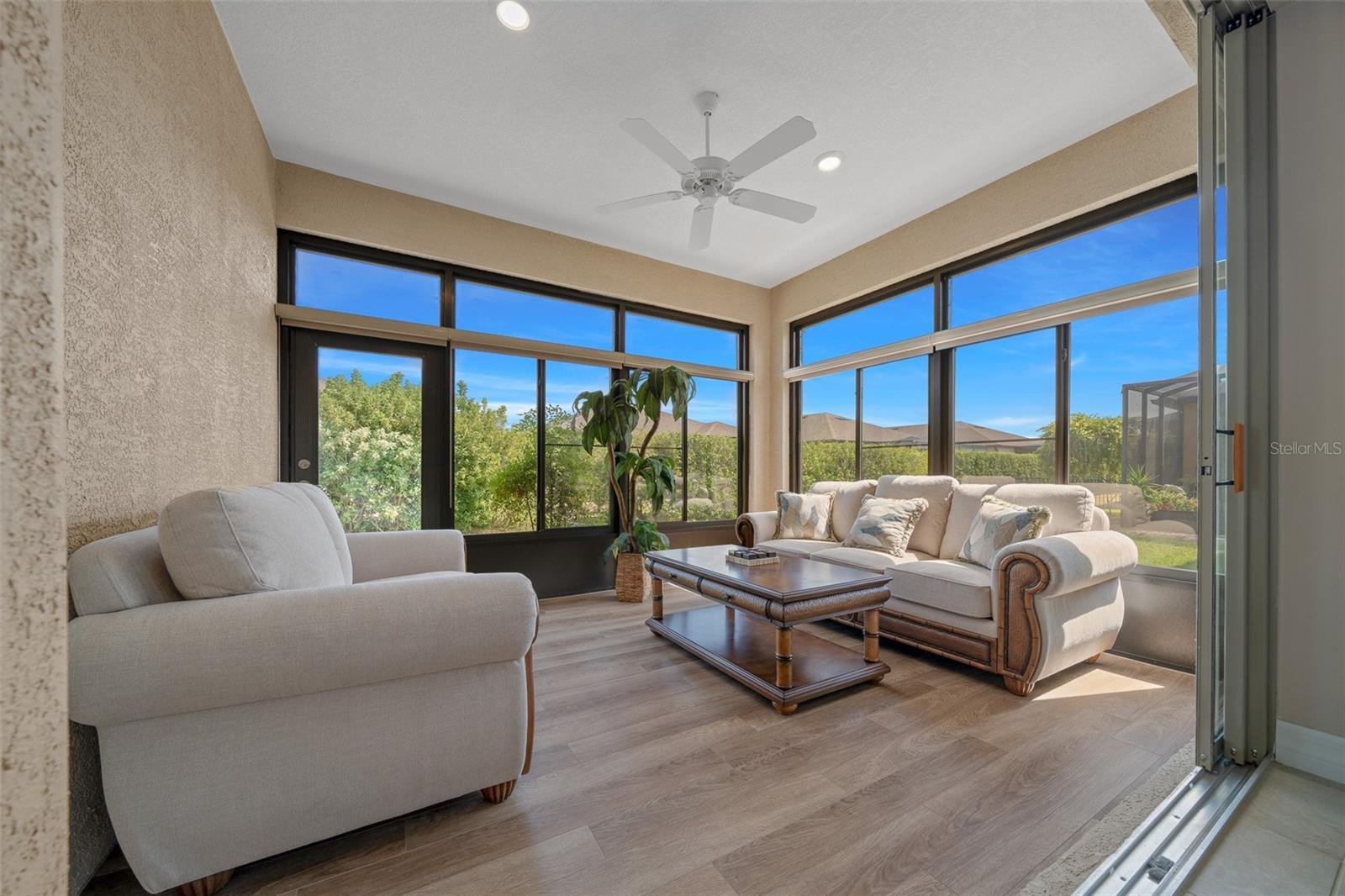 Image 12 of 61 For 6376 97th Terrace Road