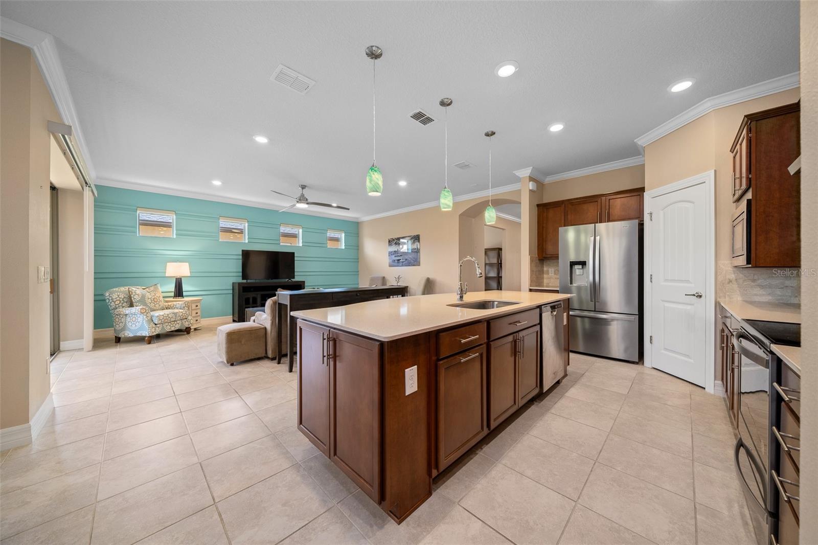 Image 16 of 61 For 6376 97th Terrace Road