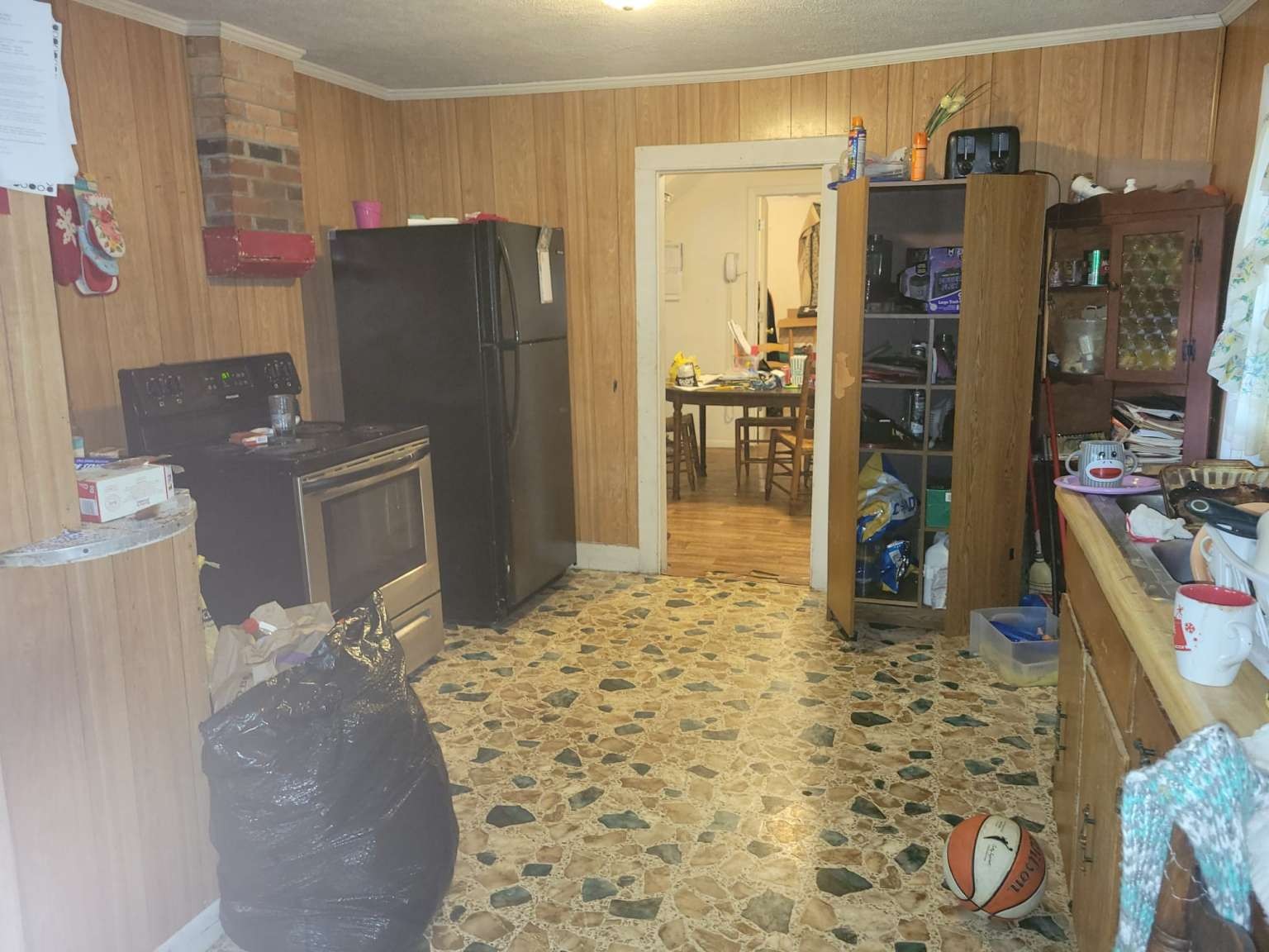 Image 8 of 43 For 13493 112 Place