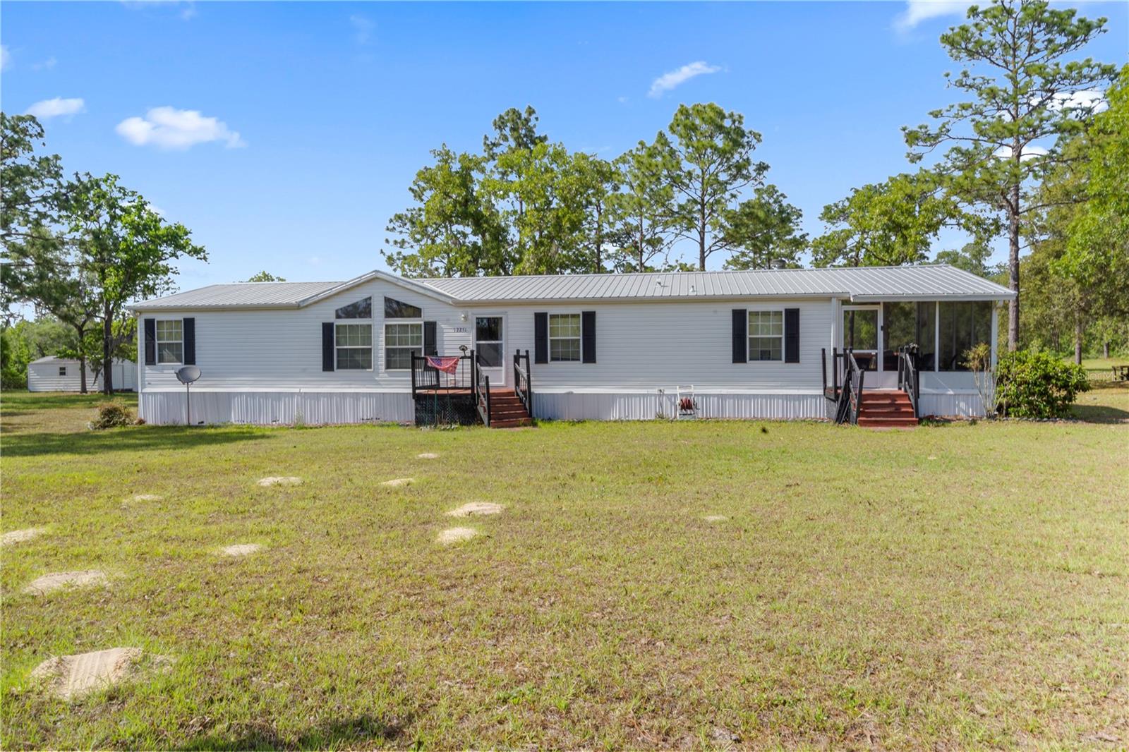 Image 6 of 28 For 12251 53rd Lane