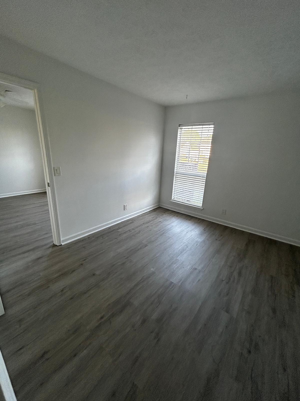 Image 12 of 58 For 9923 98th Lane