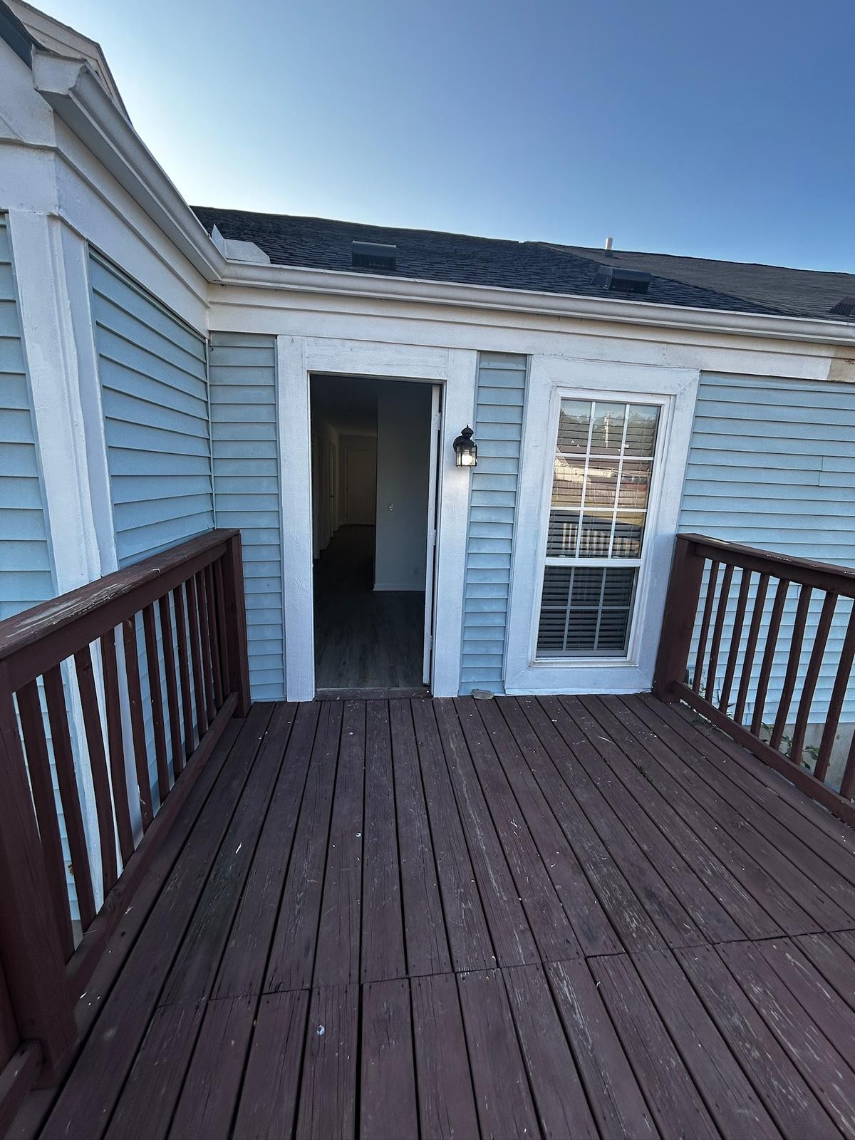 Image 19 of 58 For 9923 98th Lane