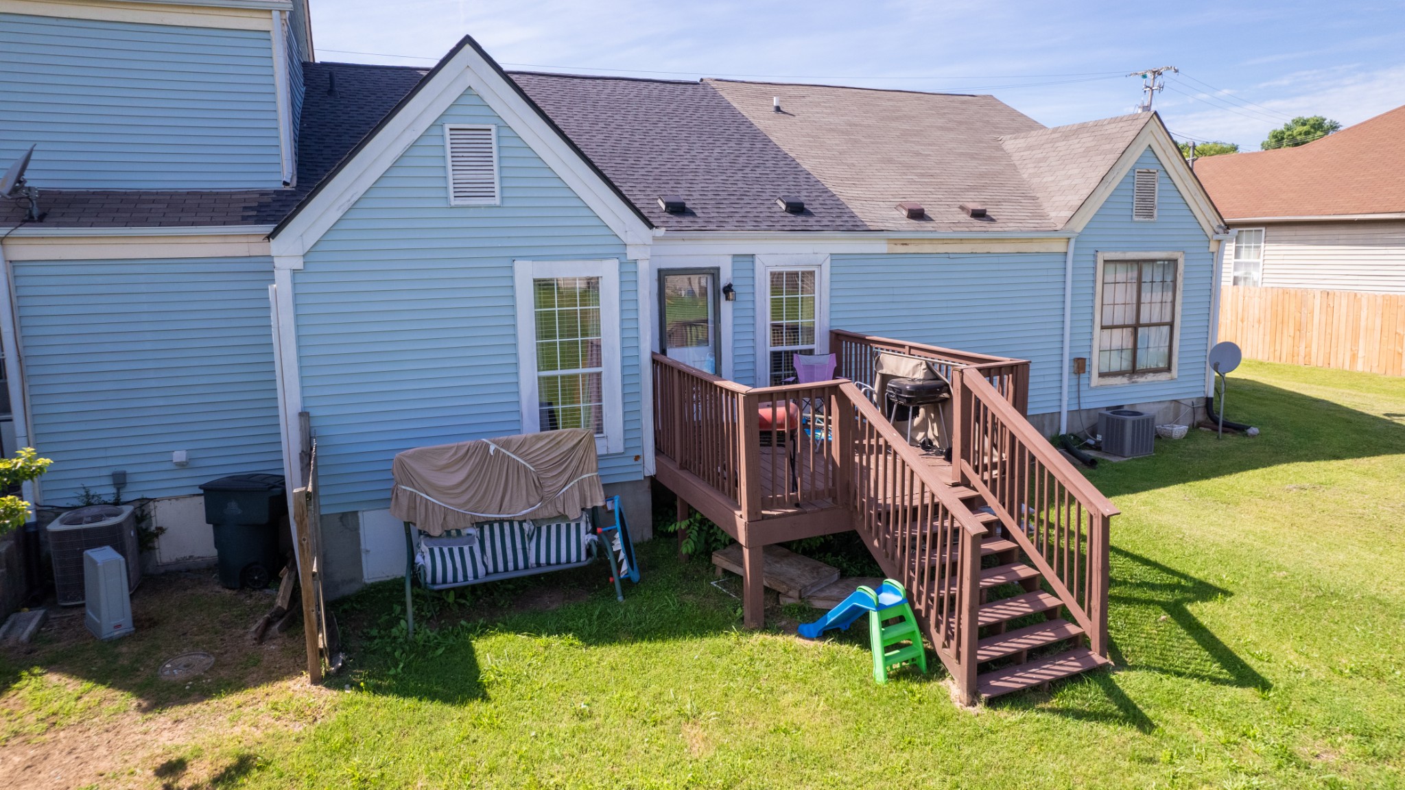 Image 23 of 58 For 9923 98th Lane