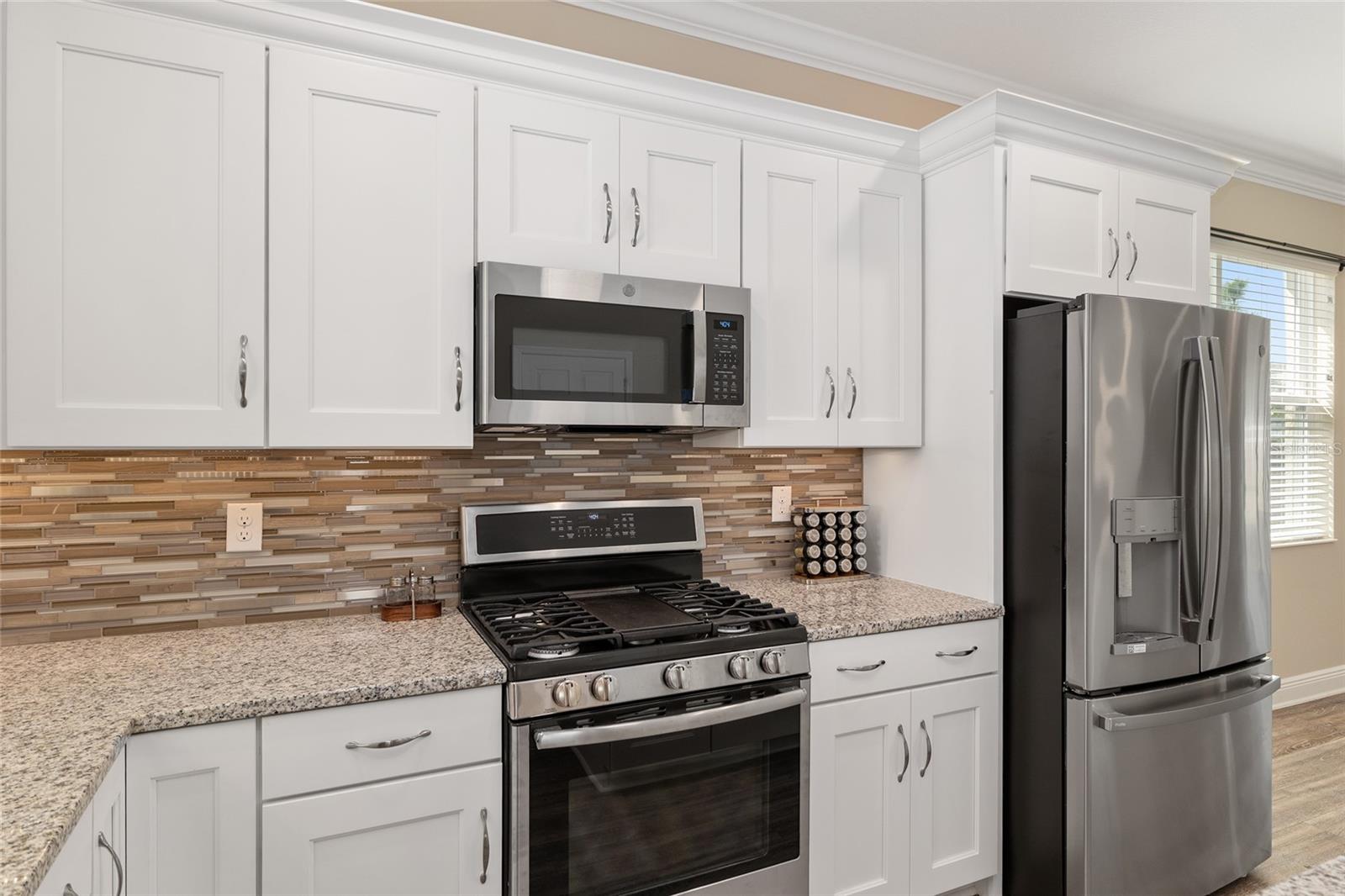 Image 28 of 58 For 9923 98th Lane