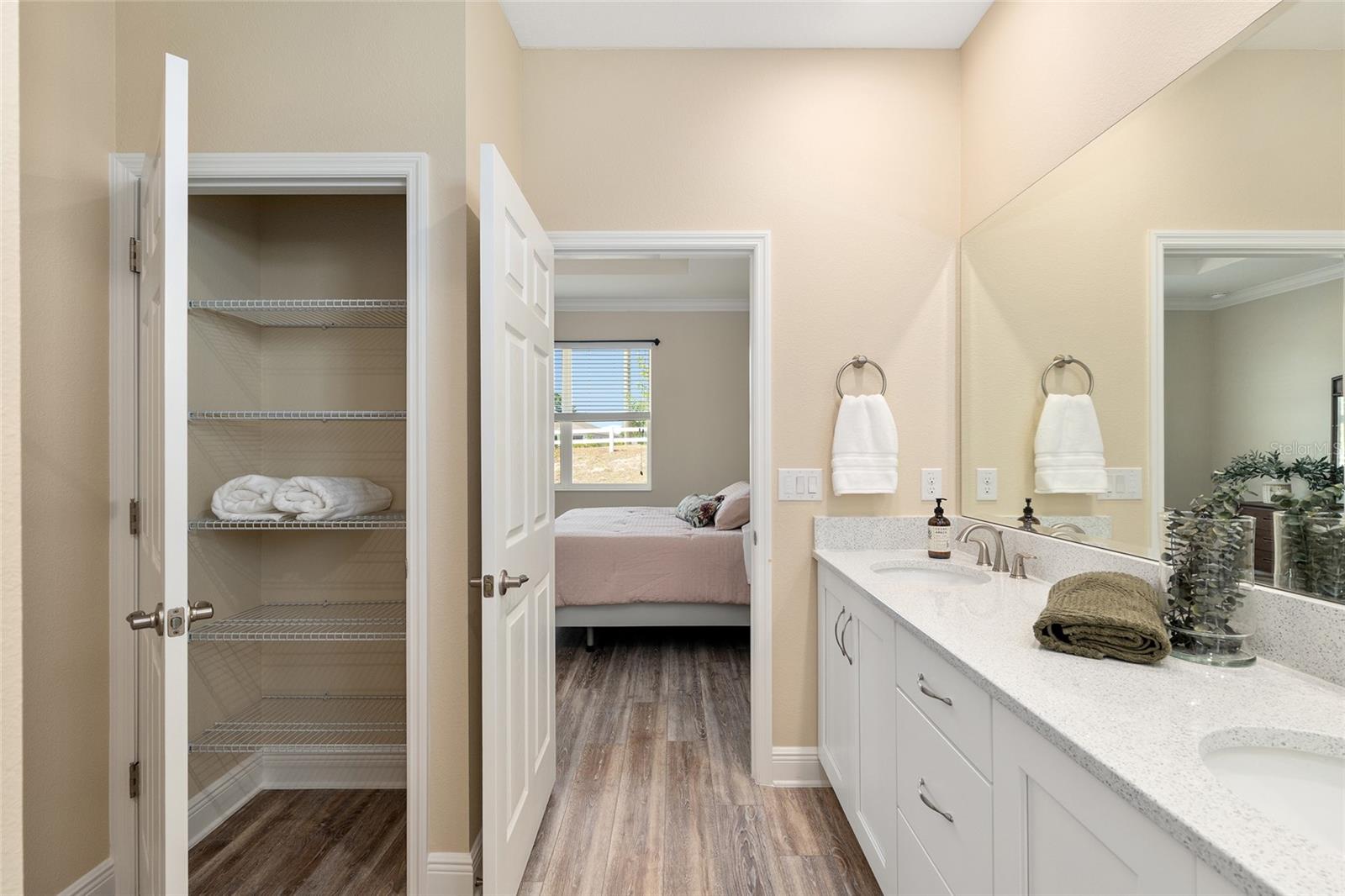 Image 37 of 58 For 9923 98th Lane