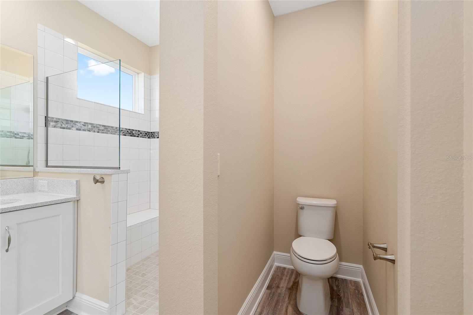 Image 39 of 58 For 9923 98th Lane