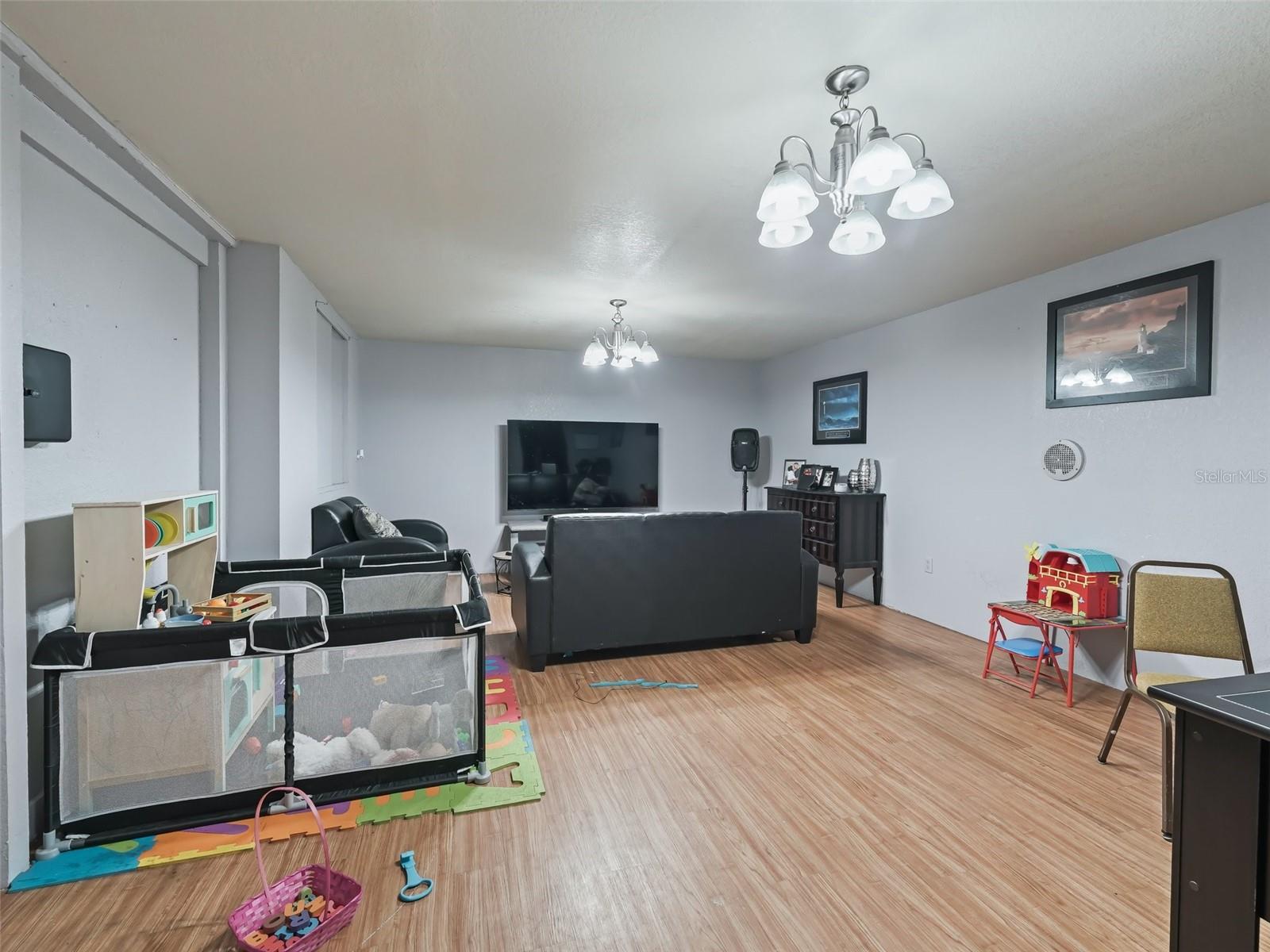 Image 69 of 99 For 9451 107th Court