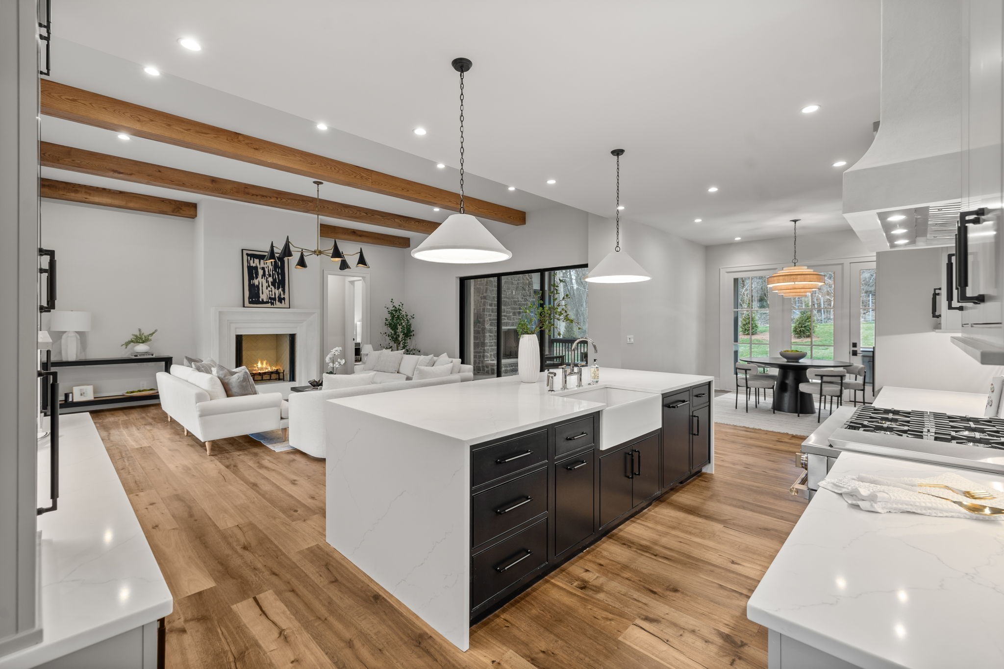 Image 14 of 55 For 811 49th Avenue